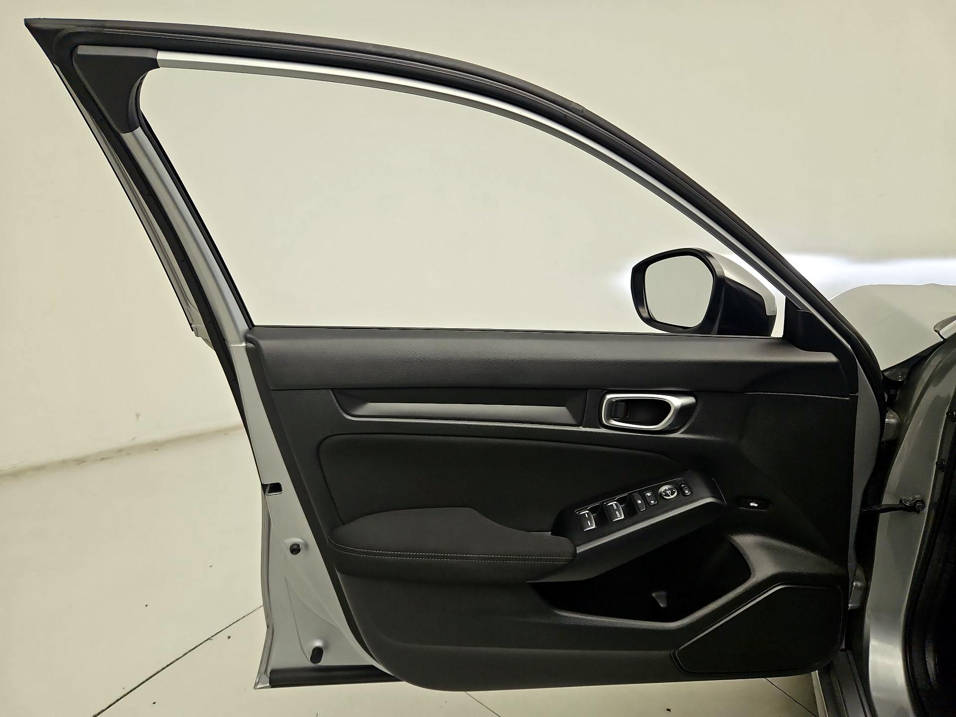 Thumbnail: 2024 Honda Civic - 12