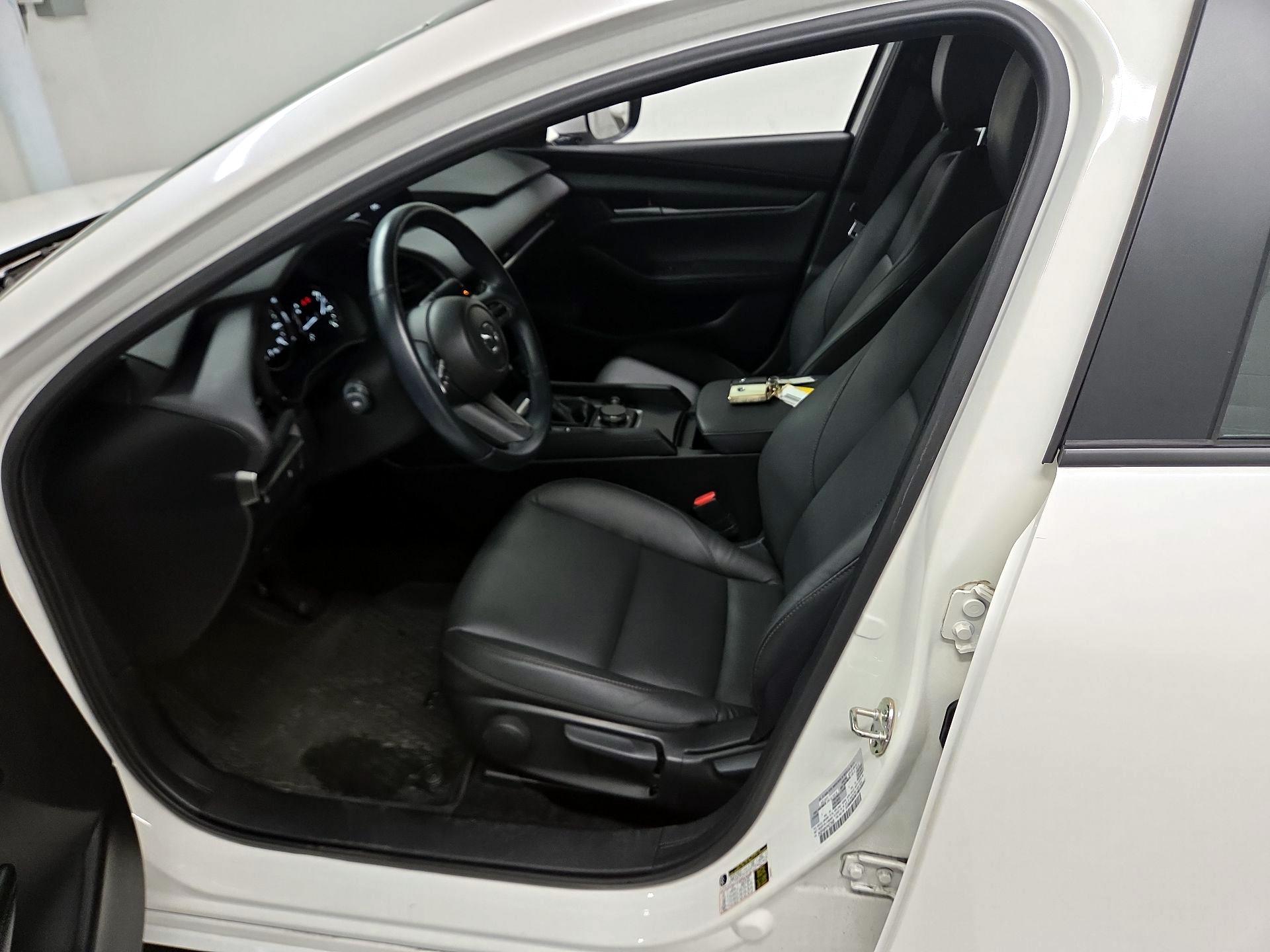 Thumbnail: 2023 Mazda Mazda3 - 11