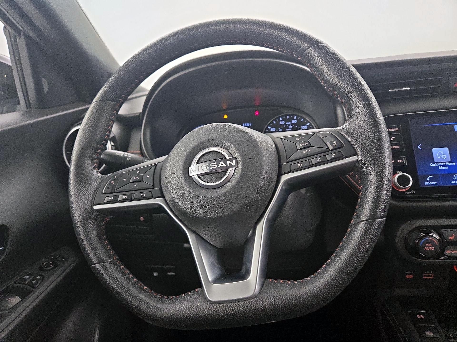 Thumbnail: 2023 Nissan Kicks - 10