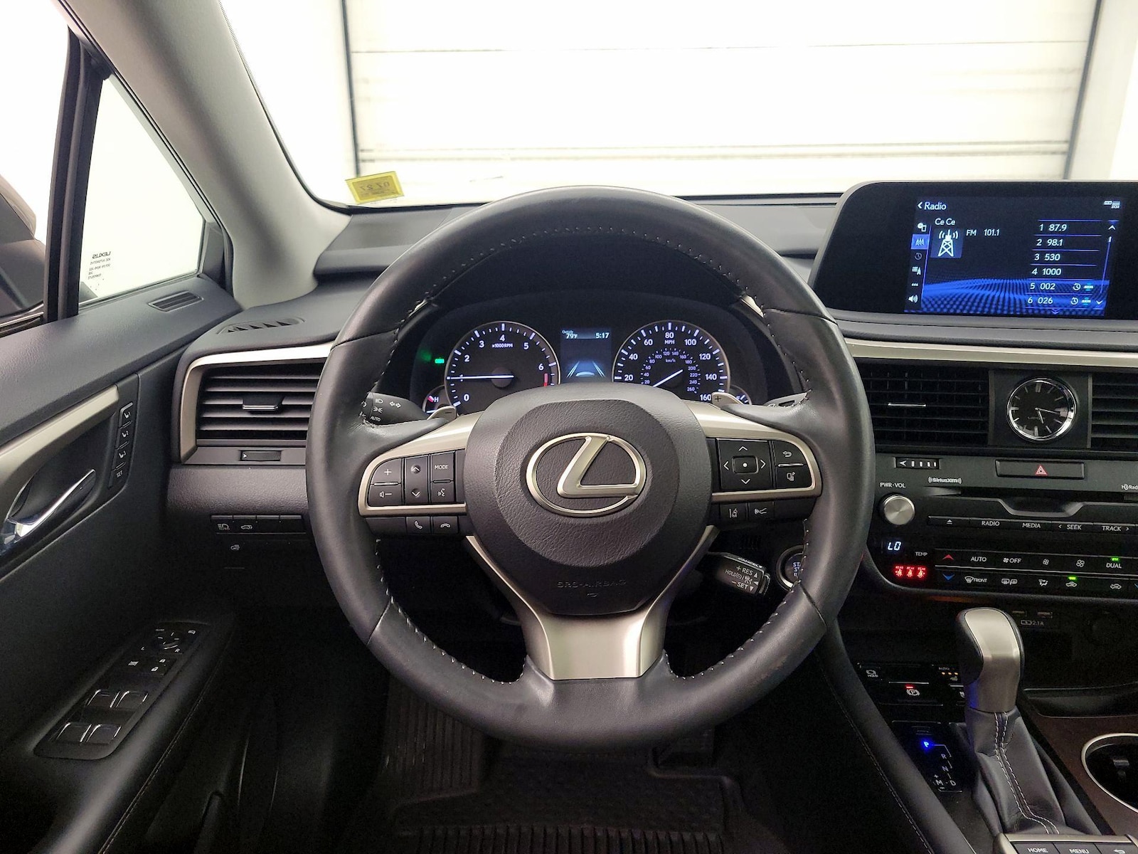 2022 Lexus RX 350 - Photo 11