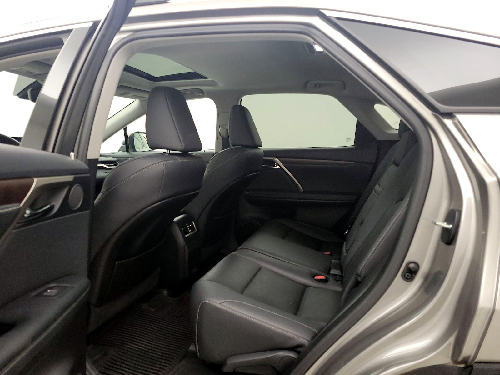 2022 Lexus RX 350 - Photo 21