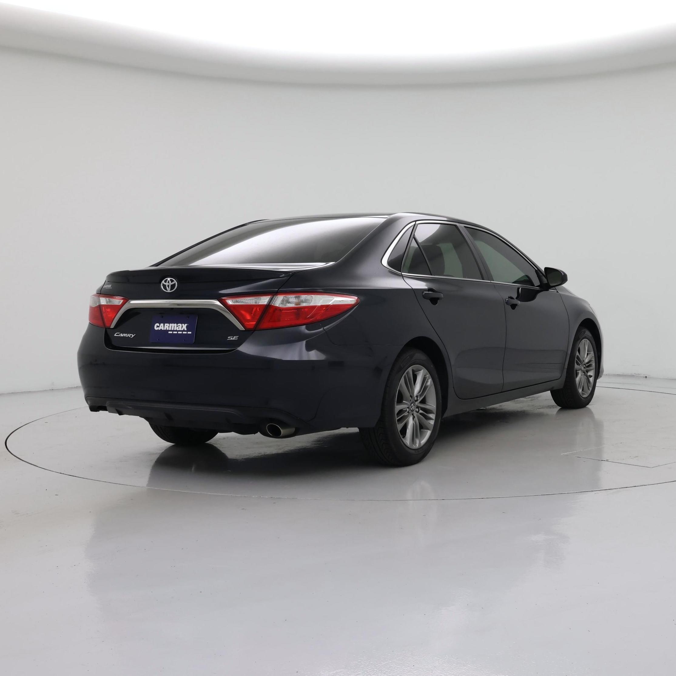 Thumbnail: 2016 Toyota Camry - 8