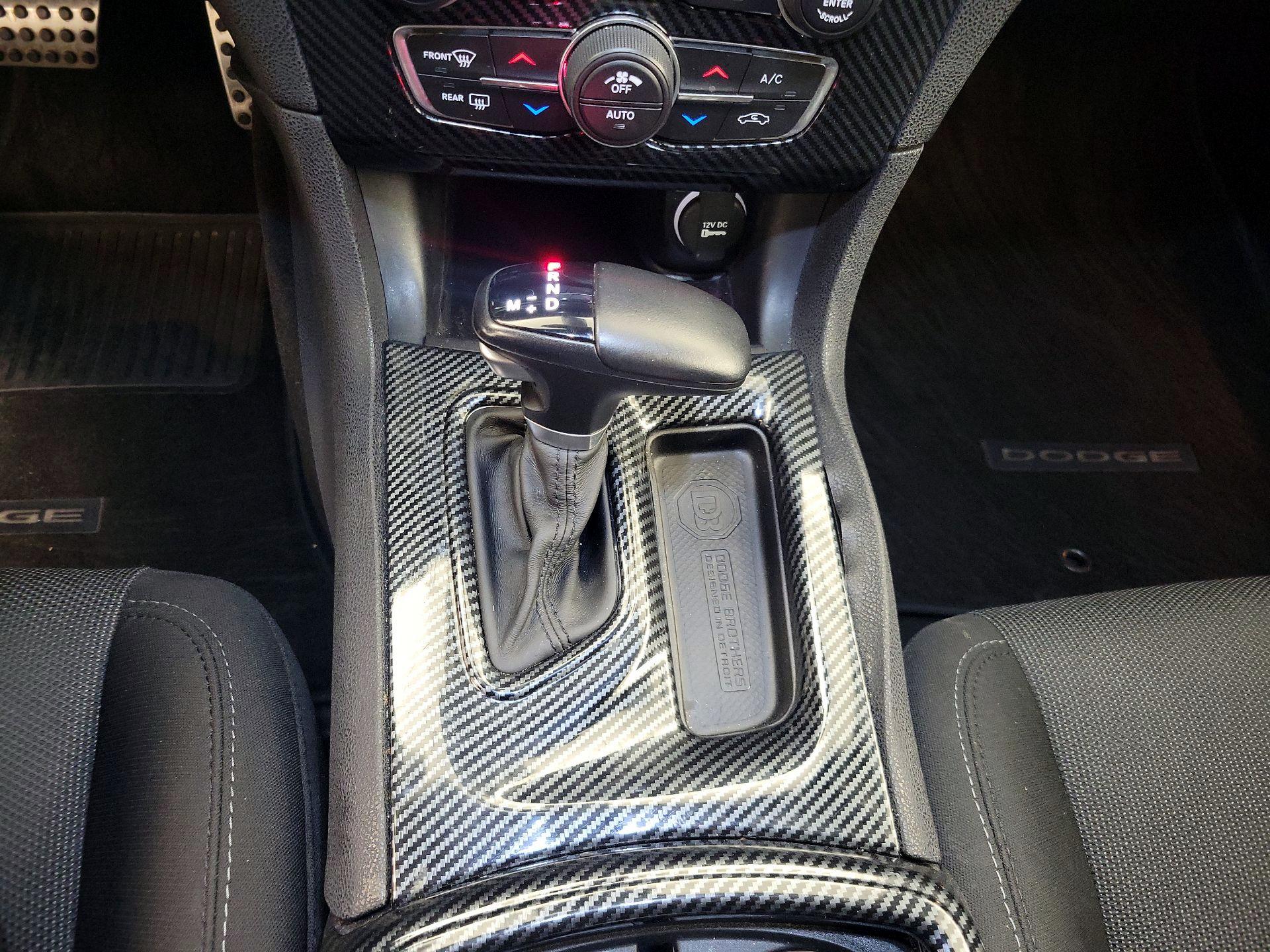 Thumbnail: 2016 Dodge Charger - 17