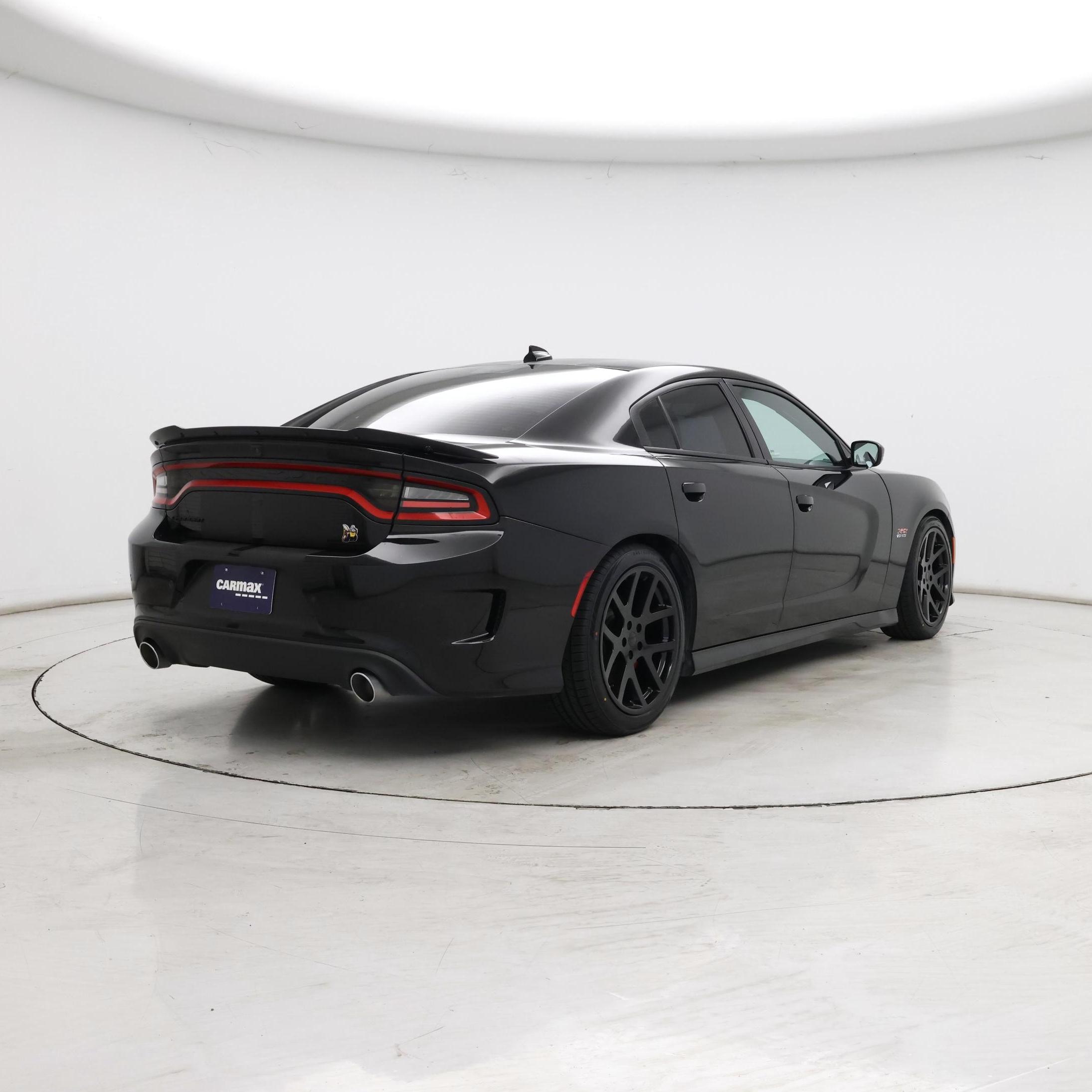 Thumbnail: 2016 Dodge Charger - 8