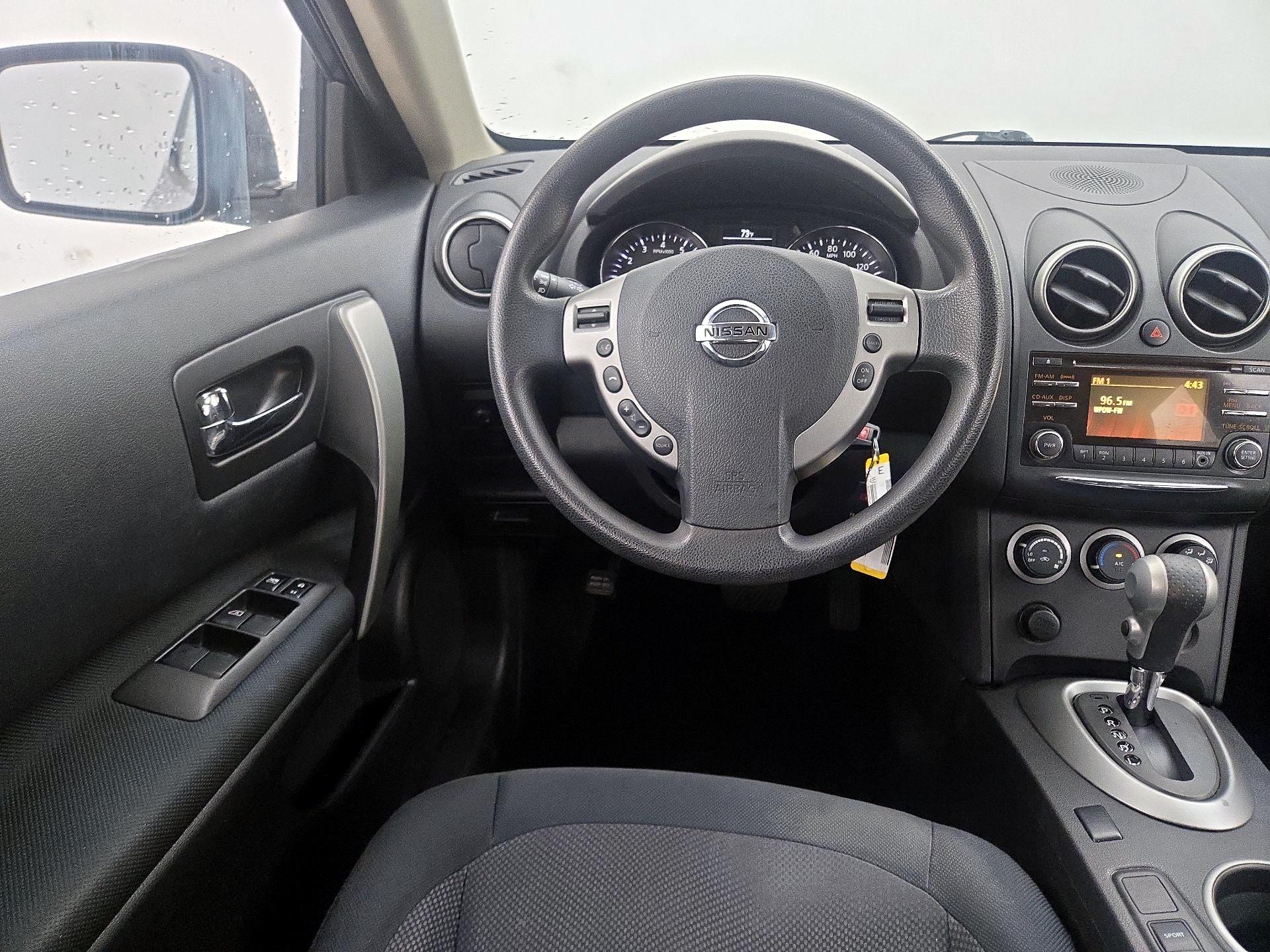 Thumbnail: 2014 Nissan Rogue - 10