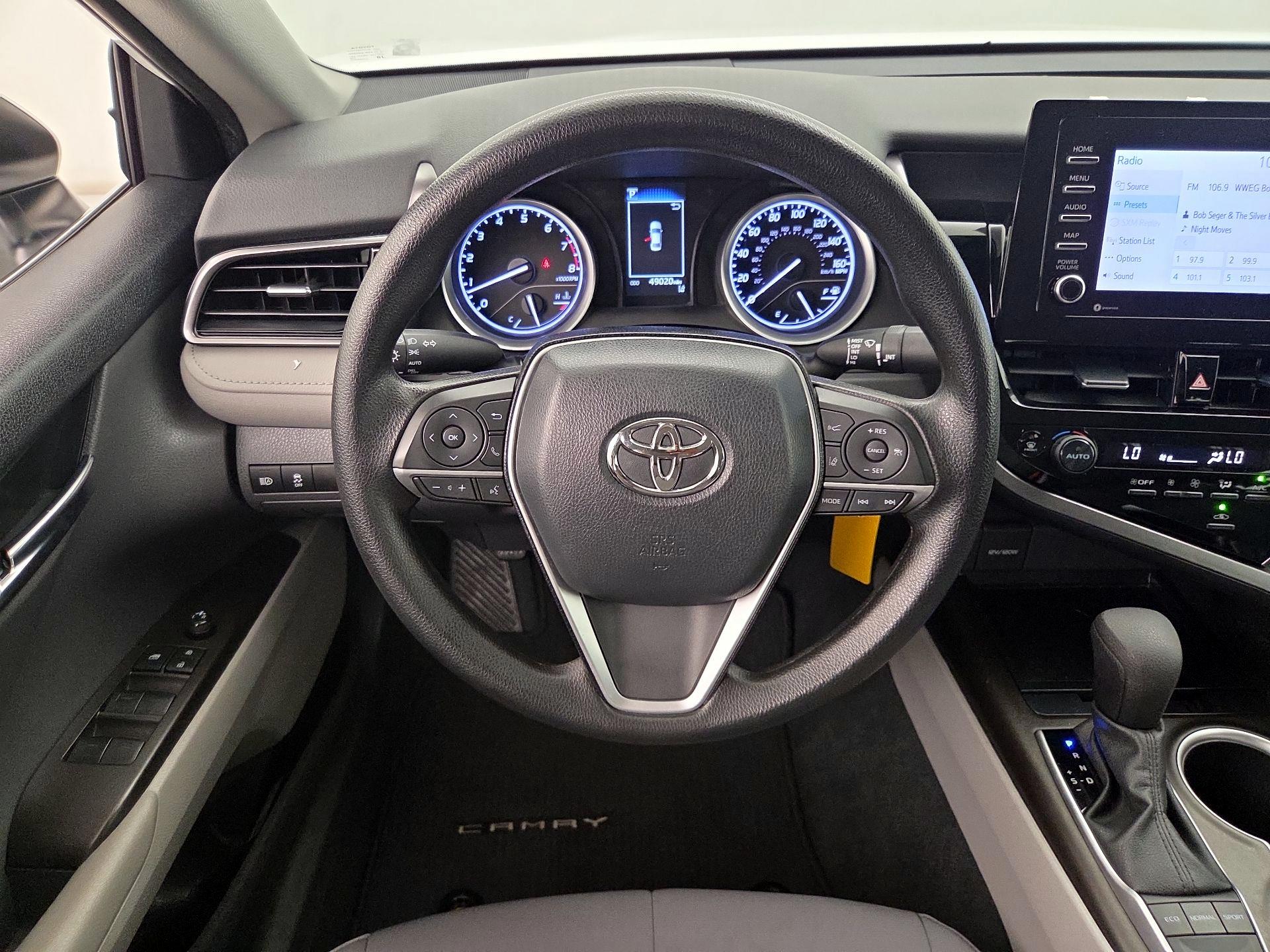Thumbnail: 2022 Toyota Camry - 10