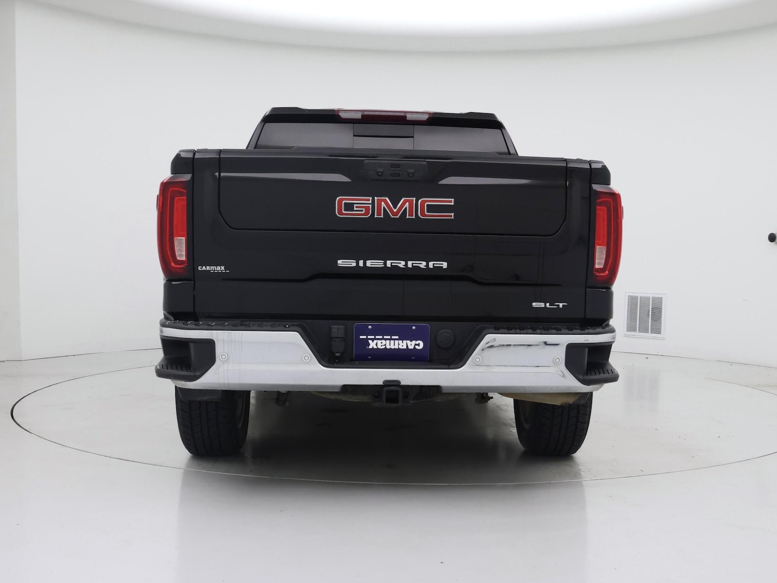 2024 GMC Sierra 1500 SLT - Photo 7