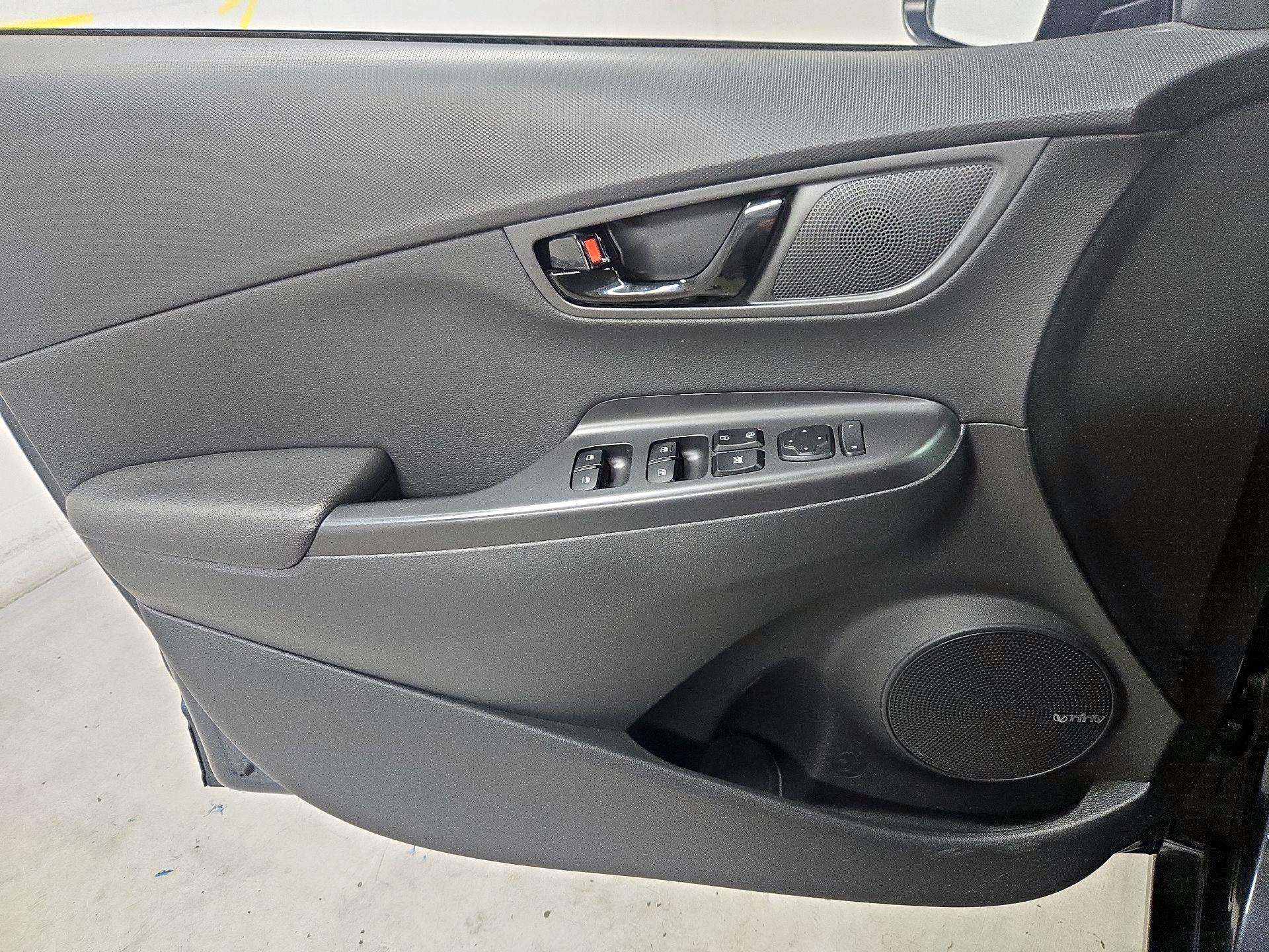Thumbnail: 2019 Hyundai Kona - 12
