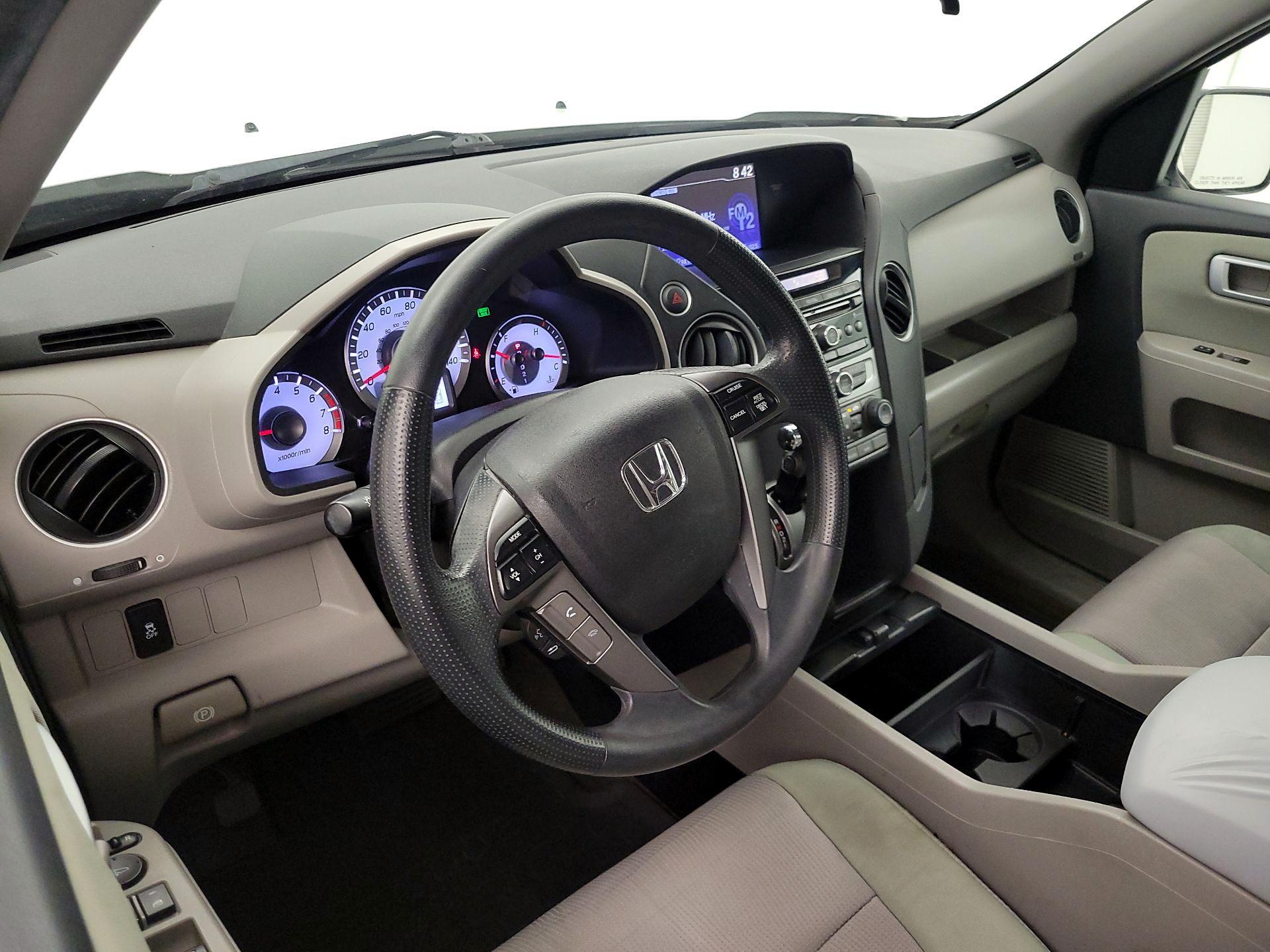 Thumbnail: 2015 Honda Pilot - 9