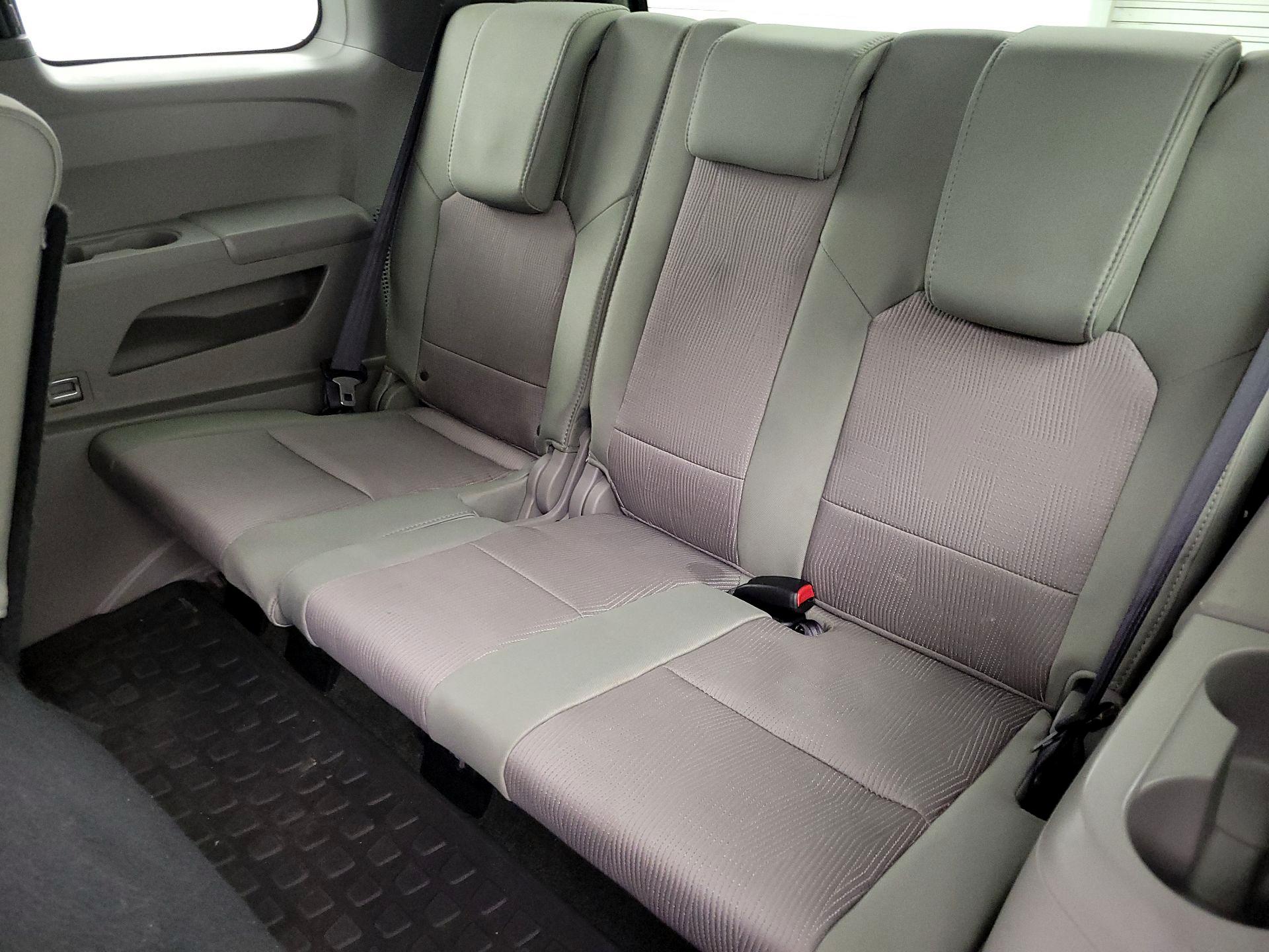 Thumbnail: 2015 Honda Pilot - 20