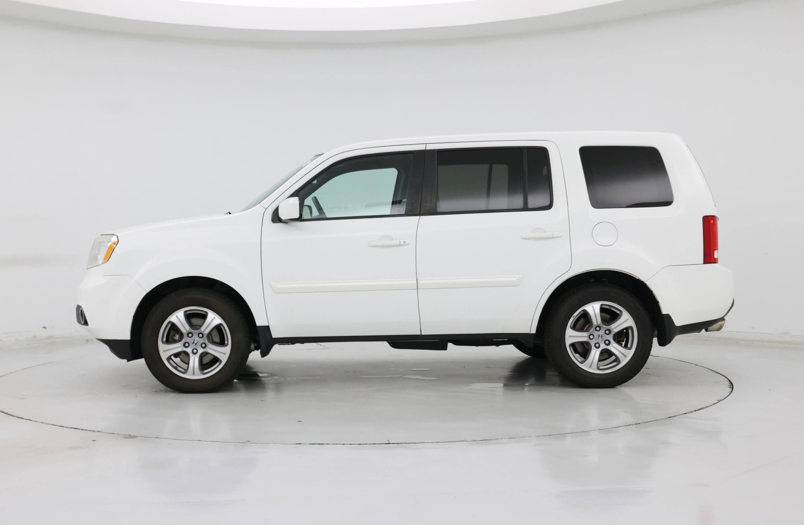Thumbnail: 2015 Honda Pilot - 3