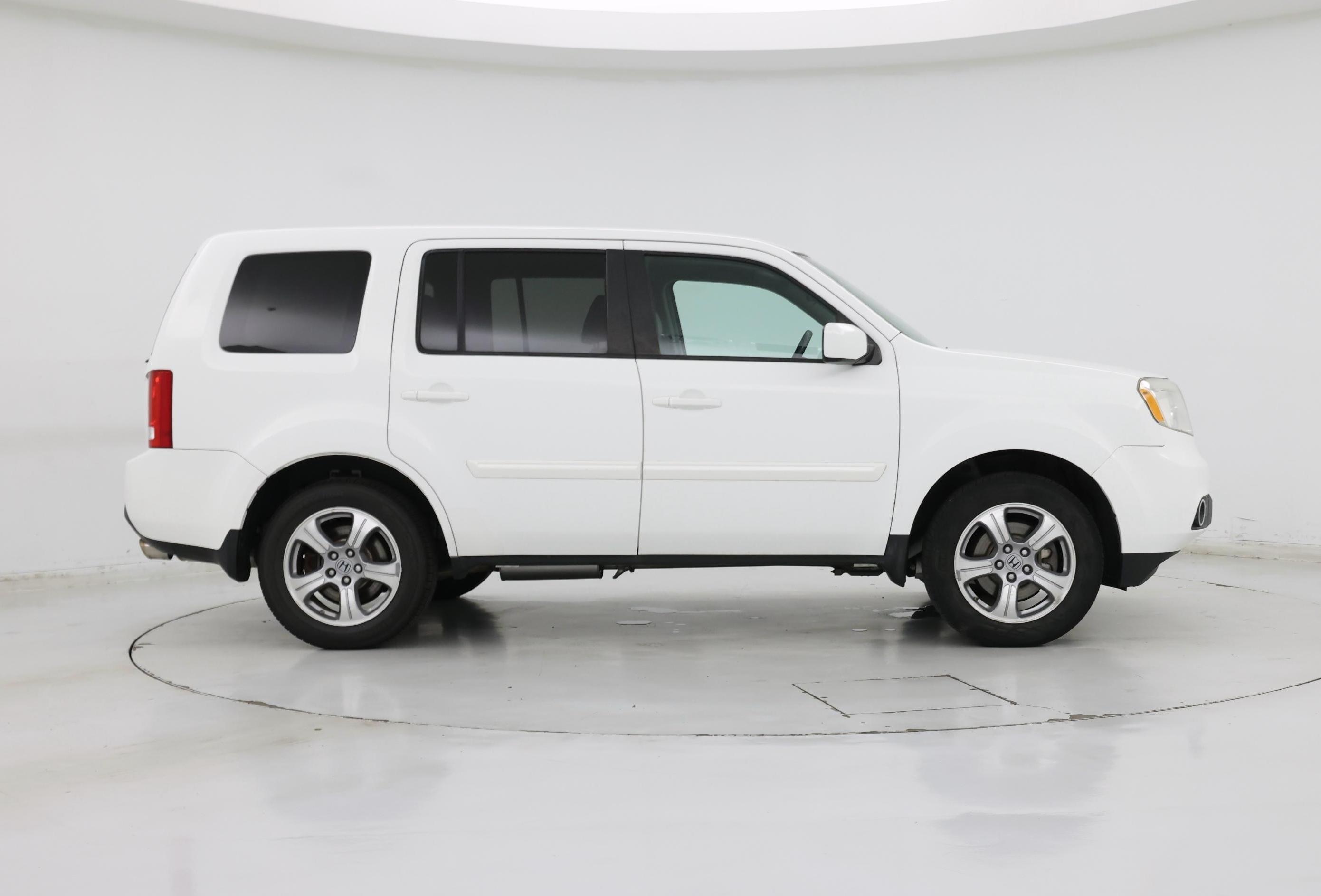Thumbnail: 2015 Honda Pilot - 7
