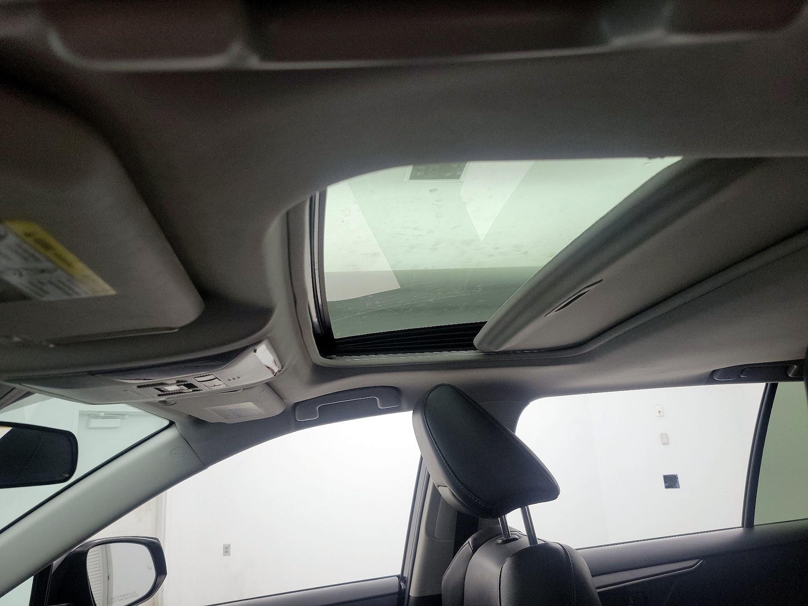 2019 Toyota RAV4 XLE Premium - Photo 20