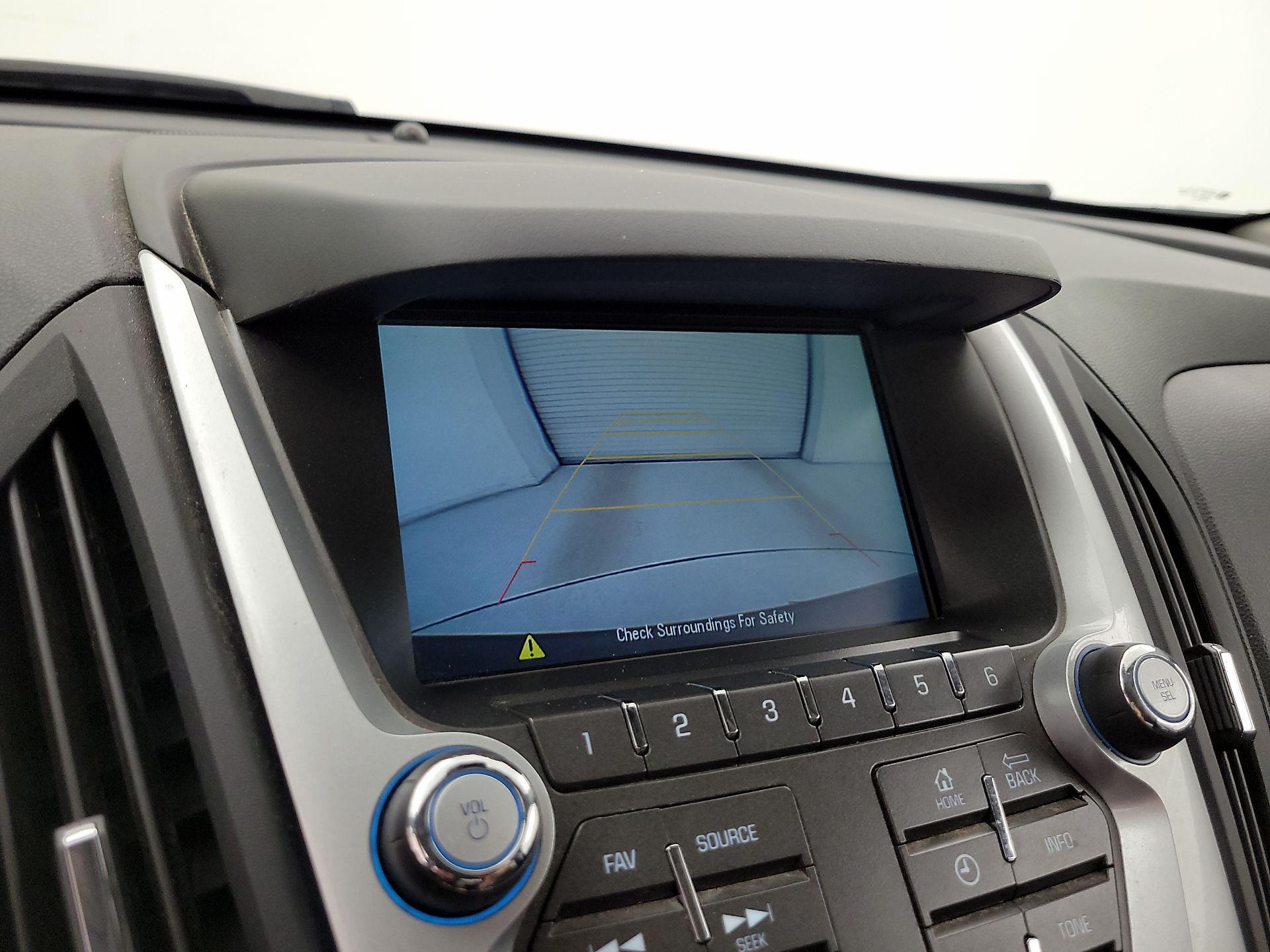 Thumbnail: 2015 Chevrolet Equinox - 14