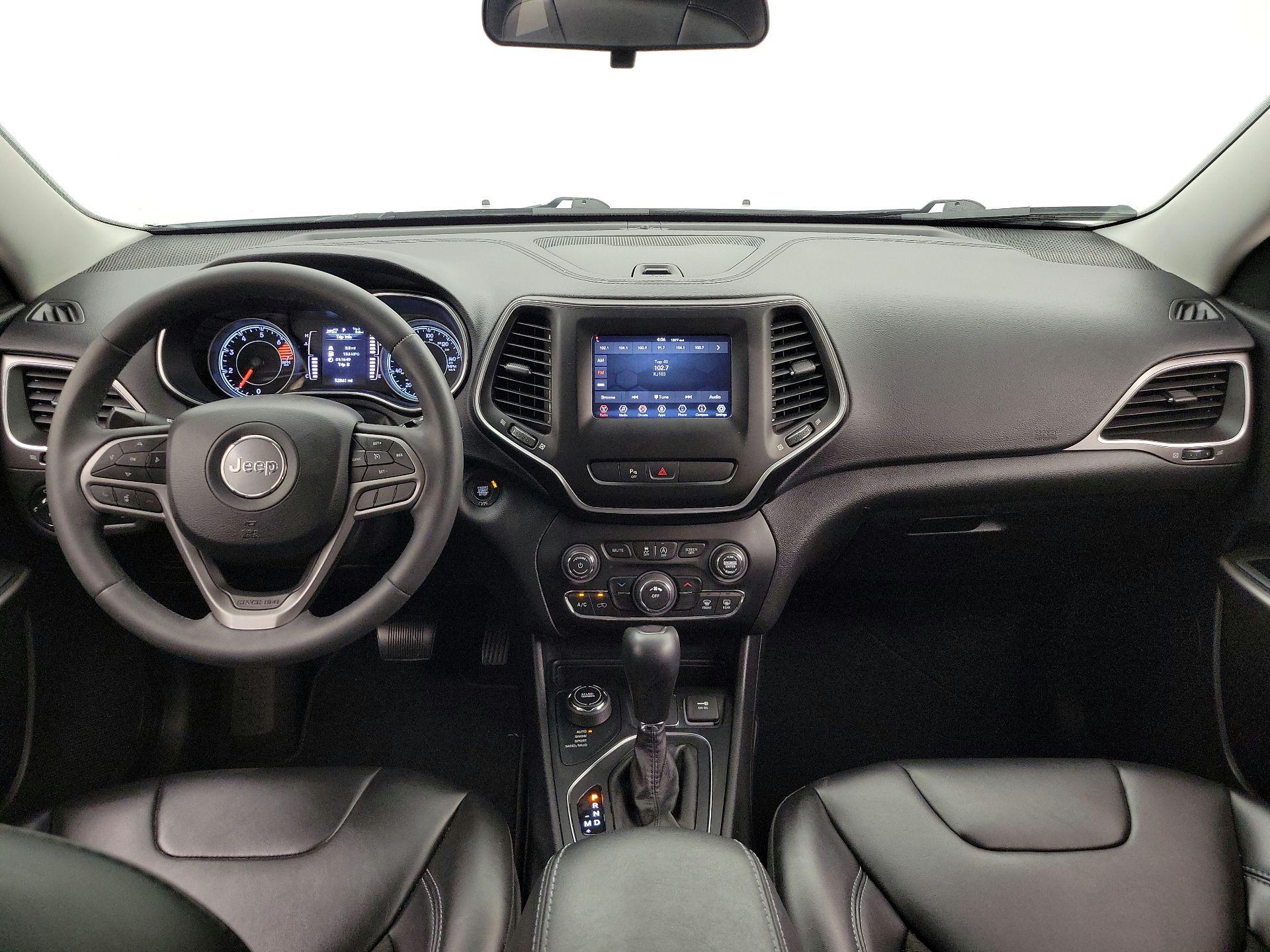 Thumbnail: 2020 Jeep Cherokee - 9
