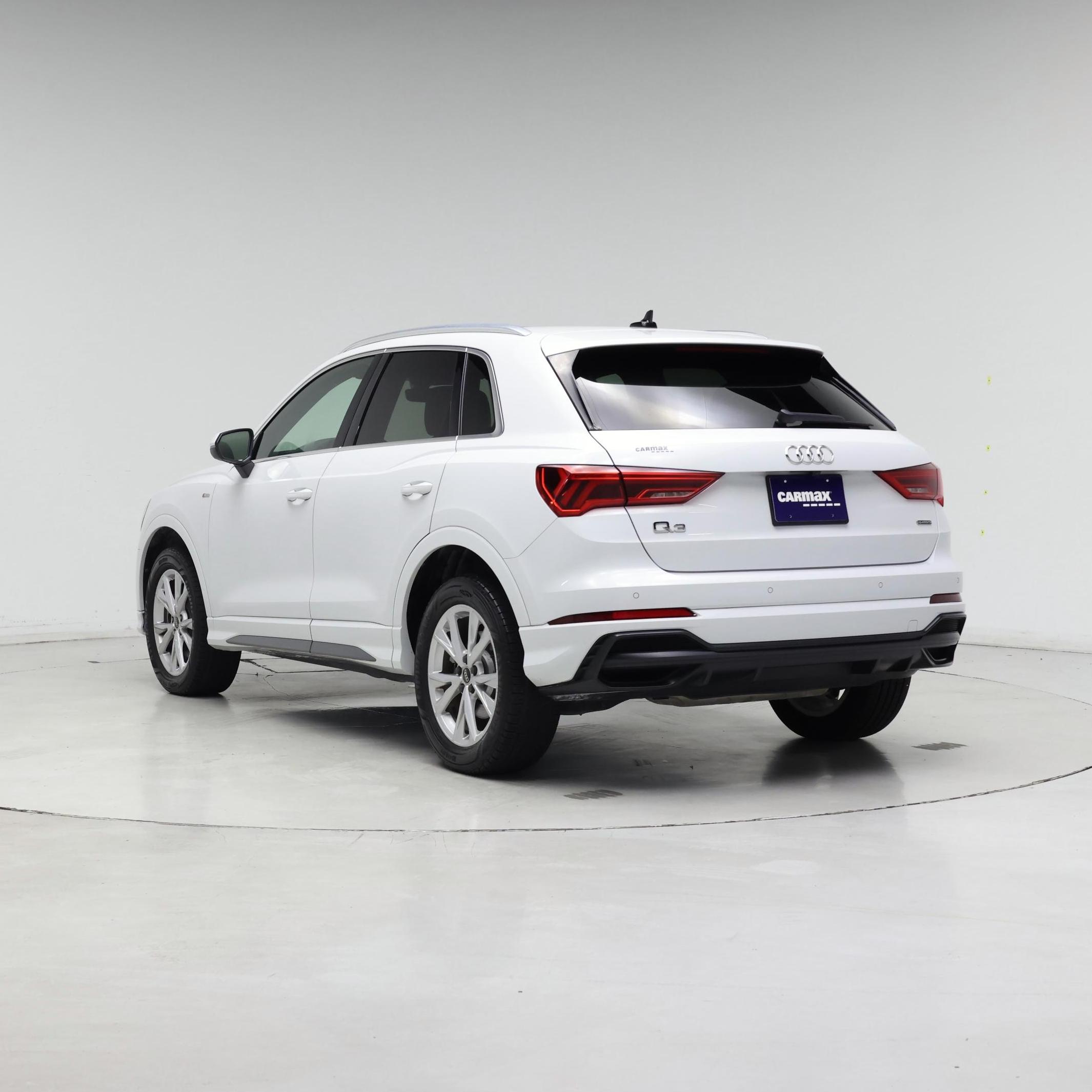Thumbnail: 2022 Audi Q3 - 2
