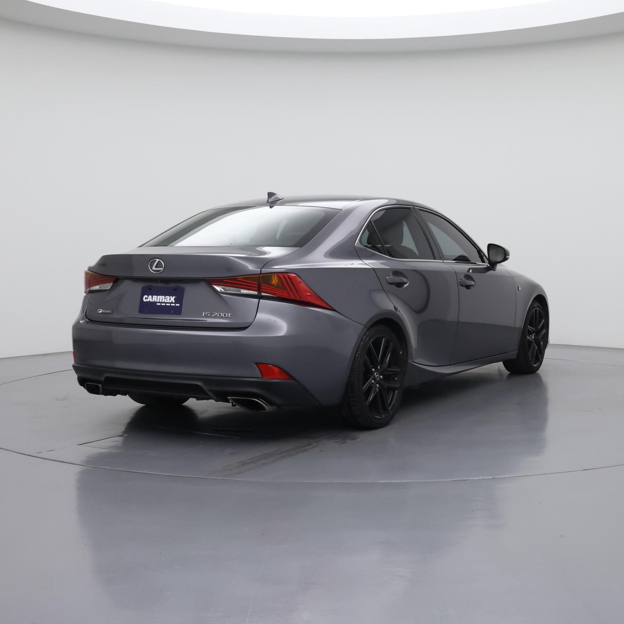 Thumbnail: 2017 Lexus IS - 8