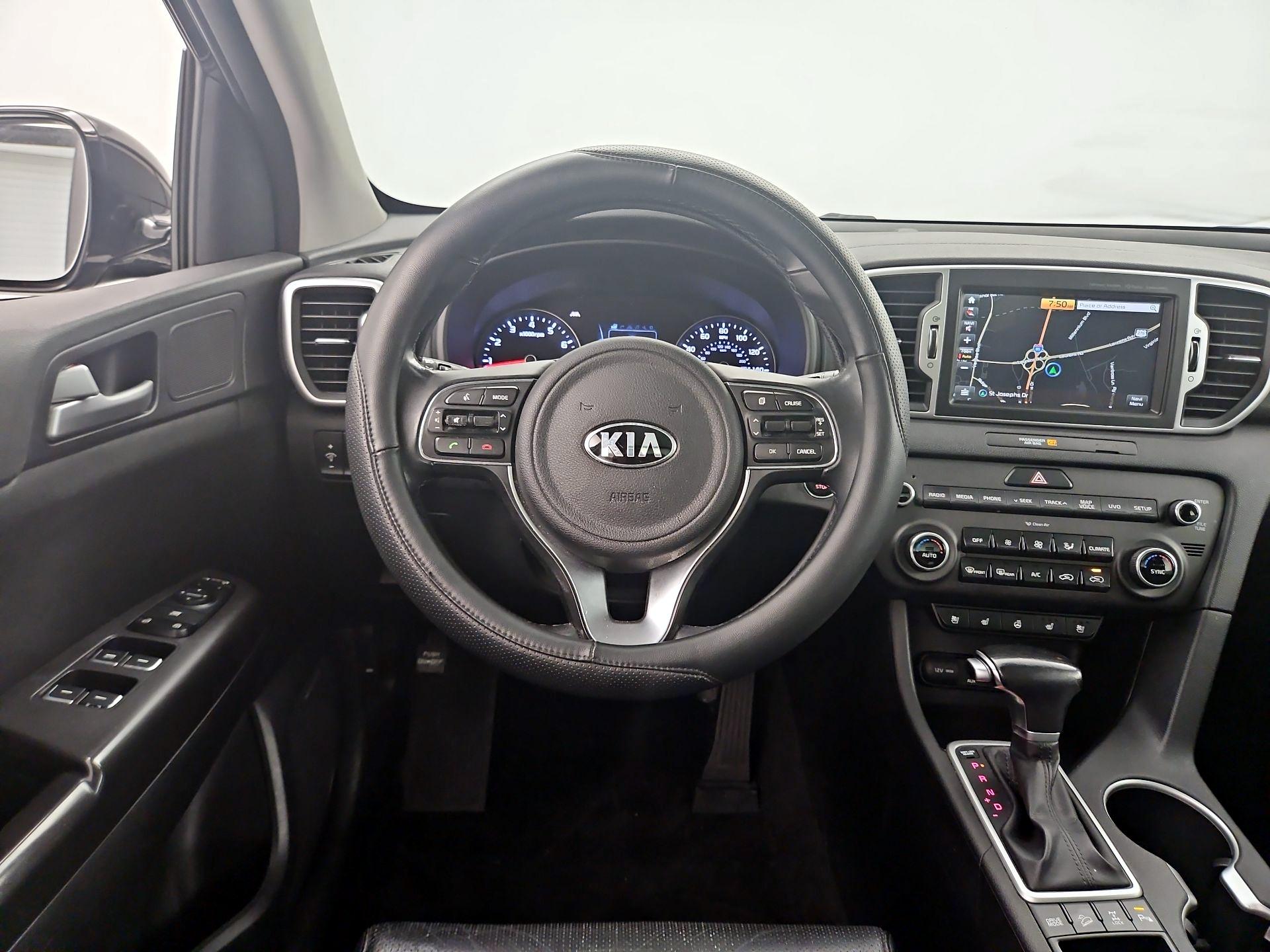 Thumbnail: 2017 Kia Sportage - 10