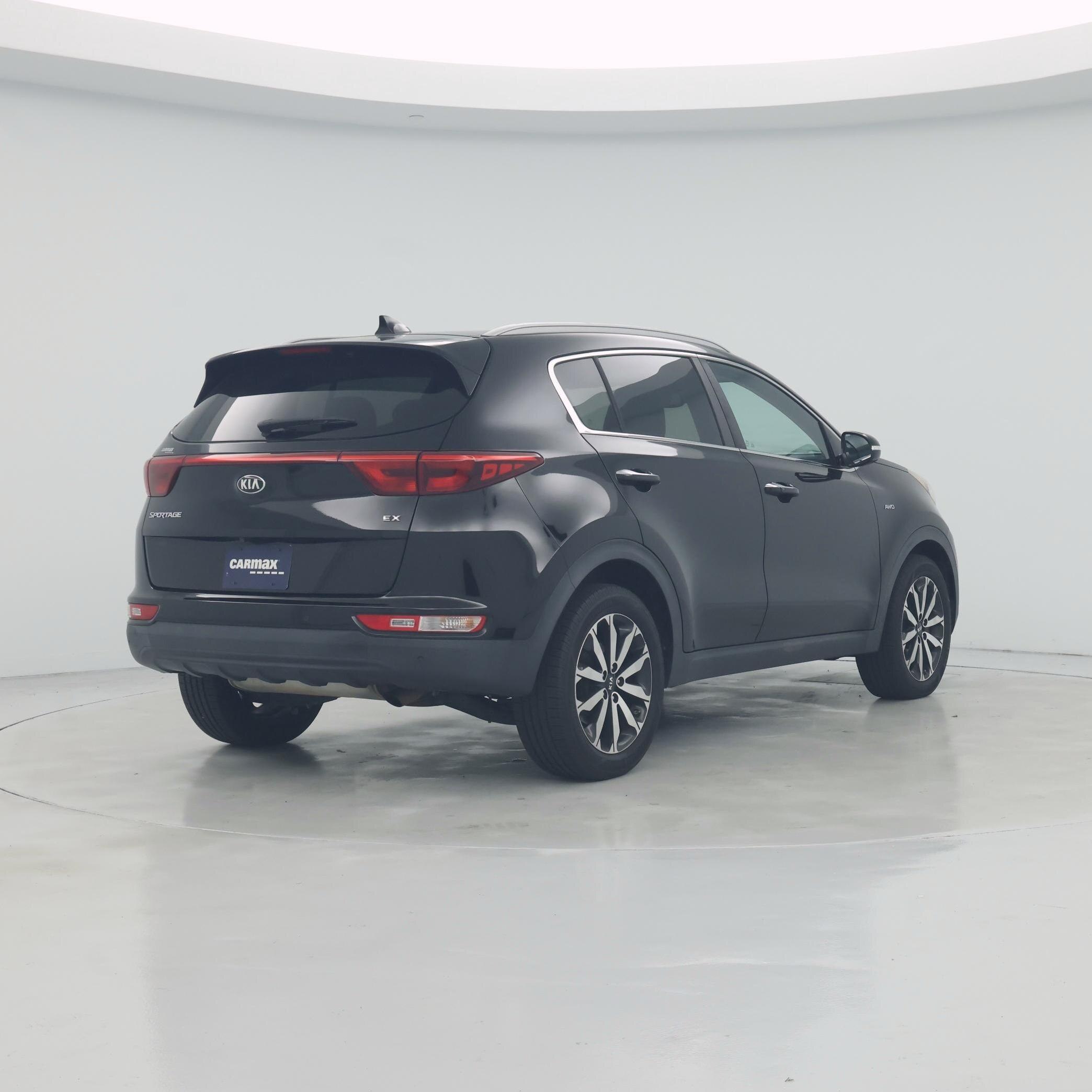 Thumbnail: 2017 Kia Sportage - 8