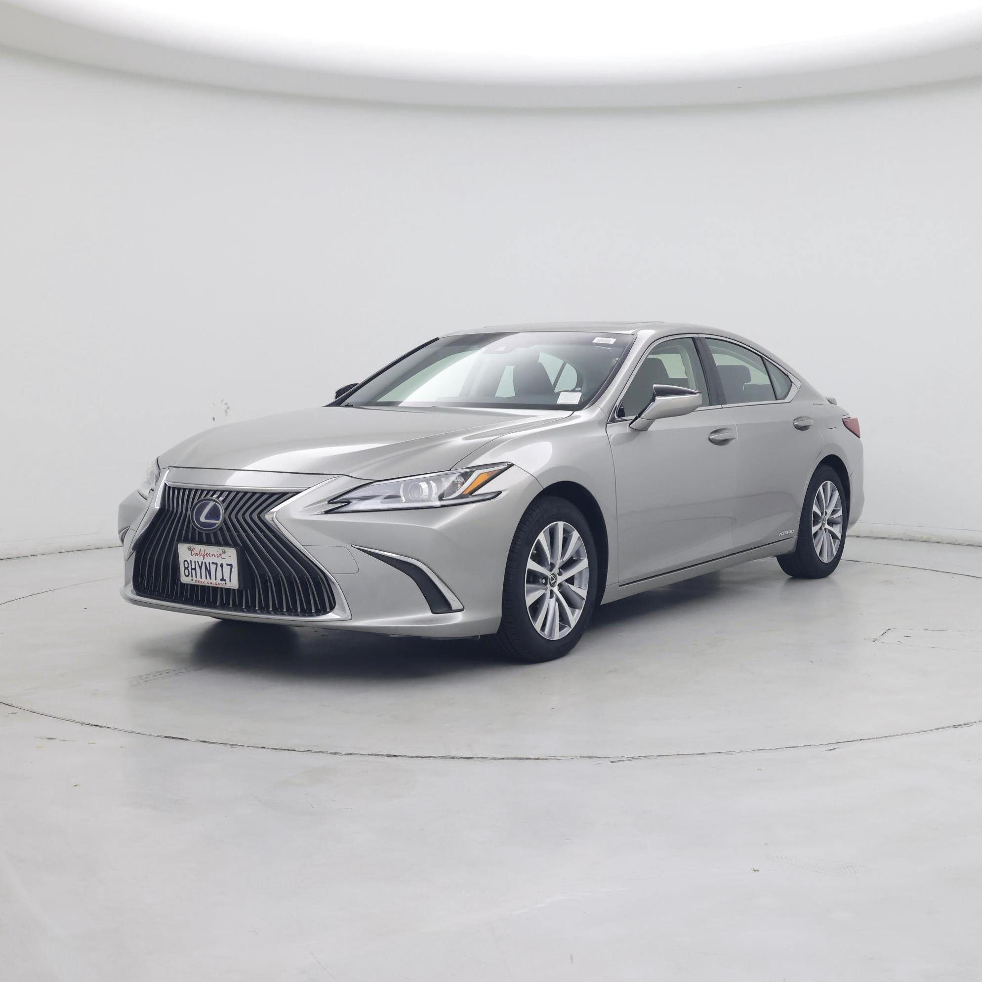 Thumbnail: 2019 Lexus ES - 4