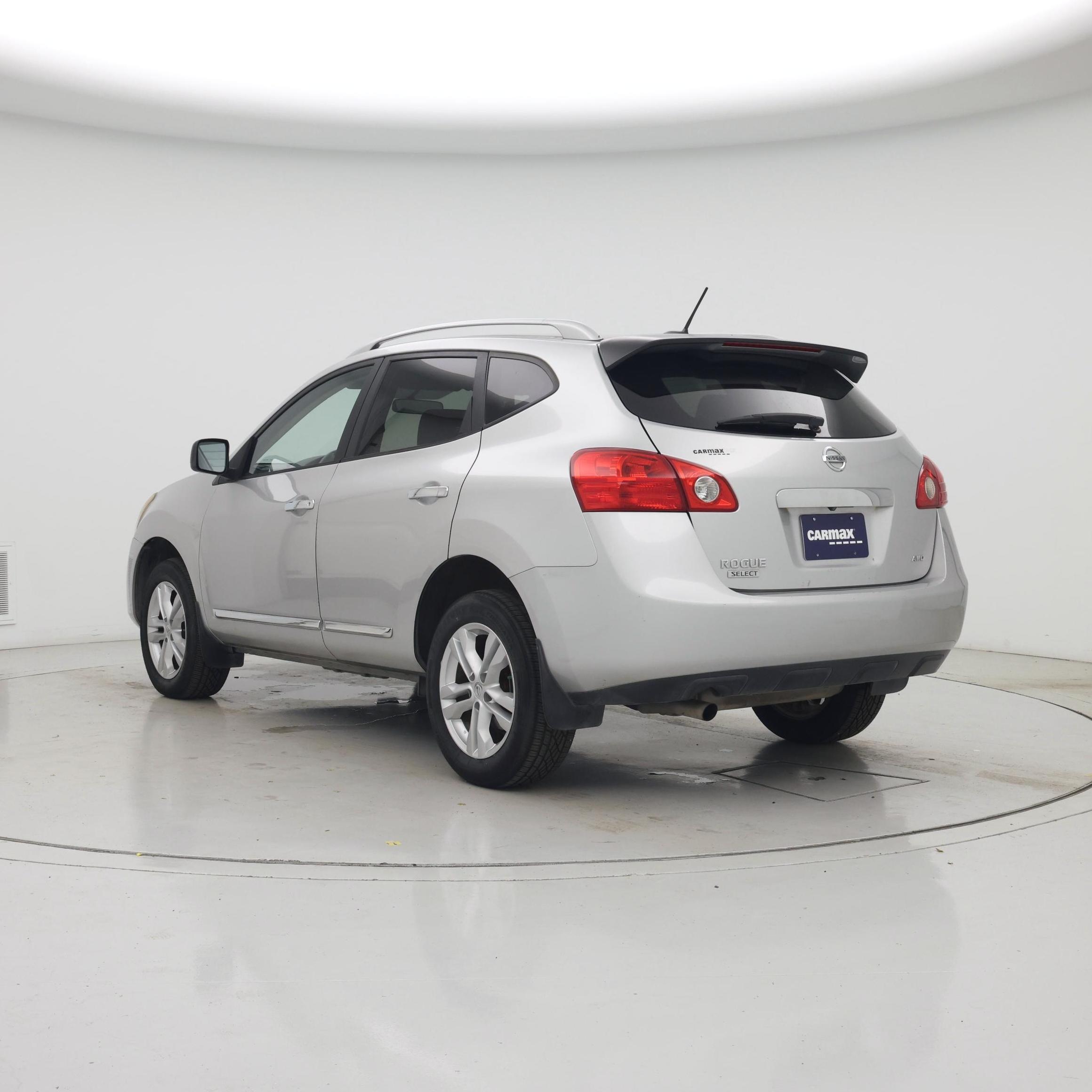 Thumbnail: 2015 Nissan Rogue - 2
