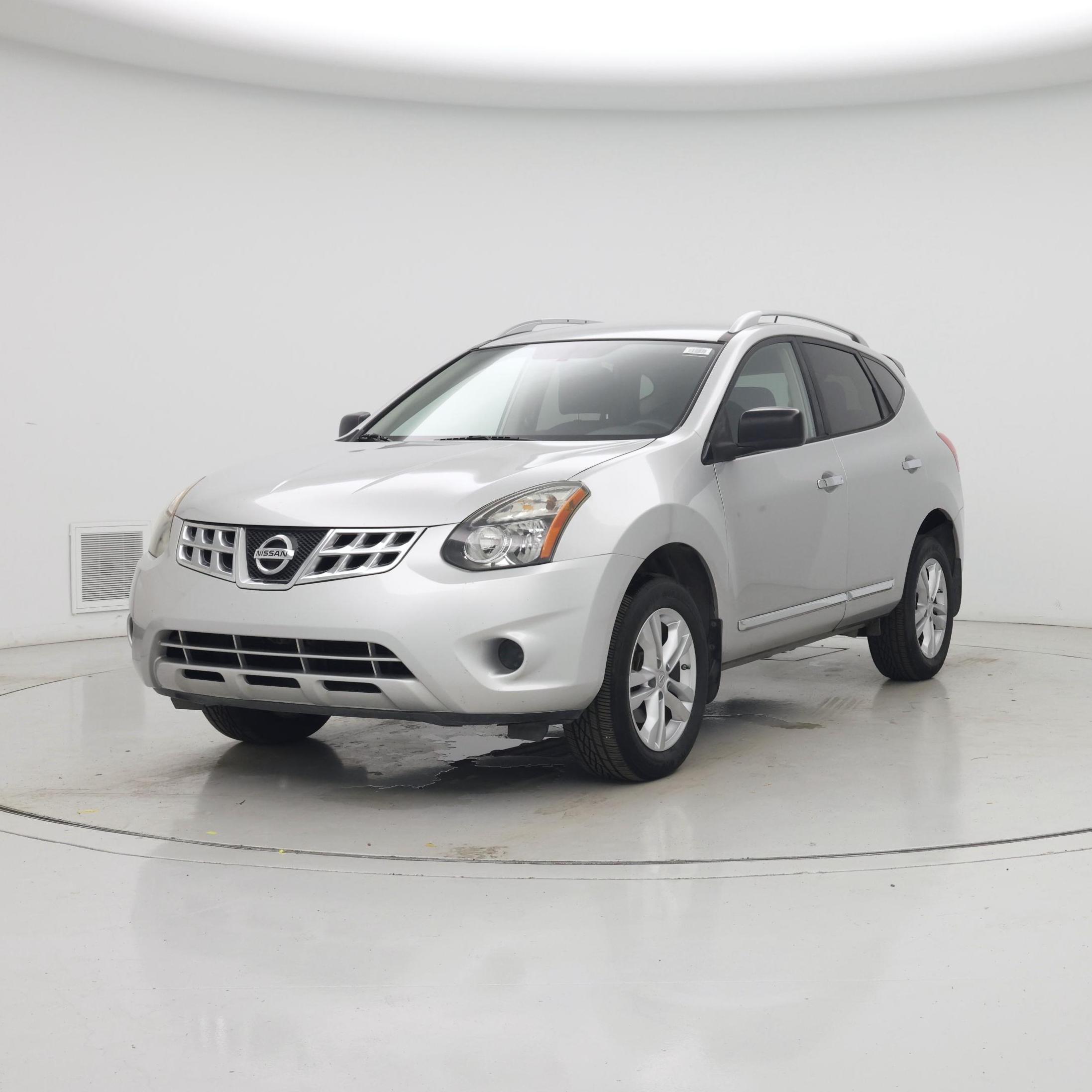 Thumbnail: 2015 Nissan Rogue - 4