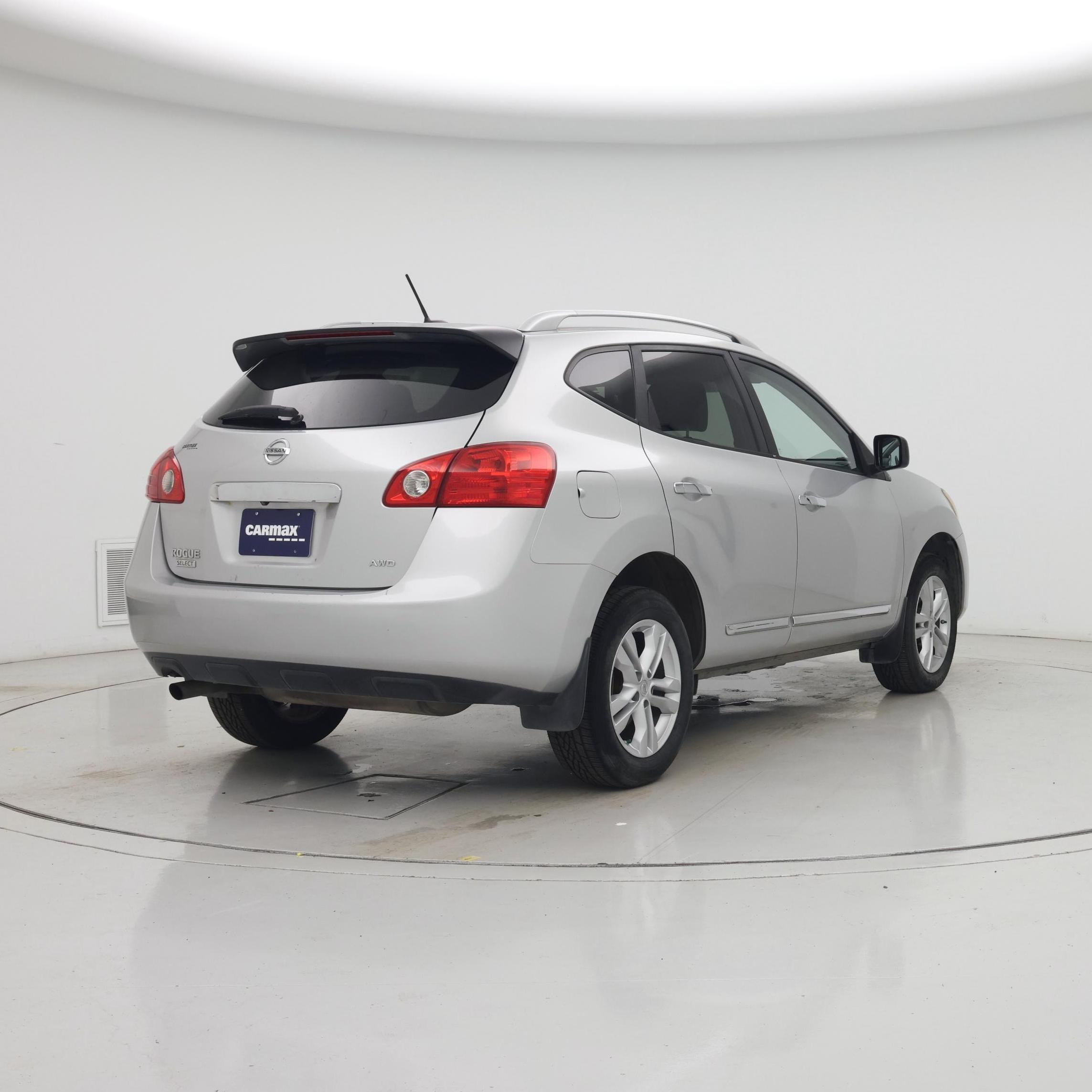 Thumbnail: 2015 Nissan Rogue - 8