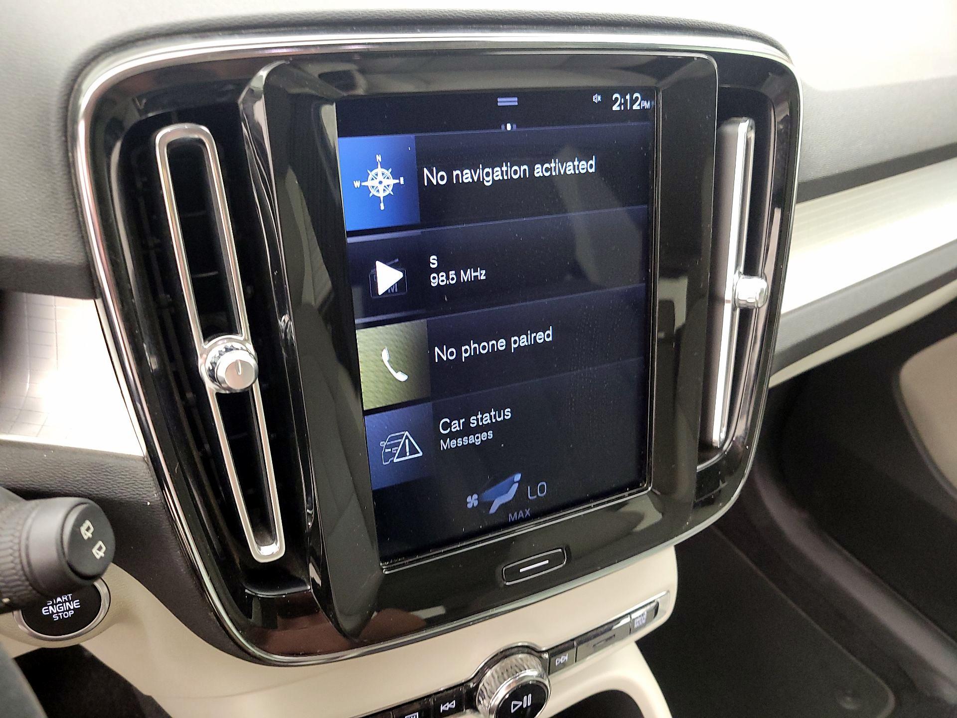 Thumbnail: 2020 Volvo XC40 - 13