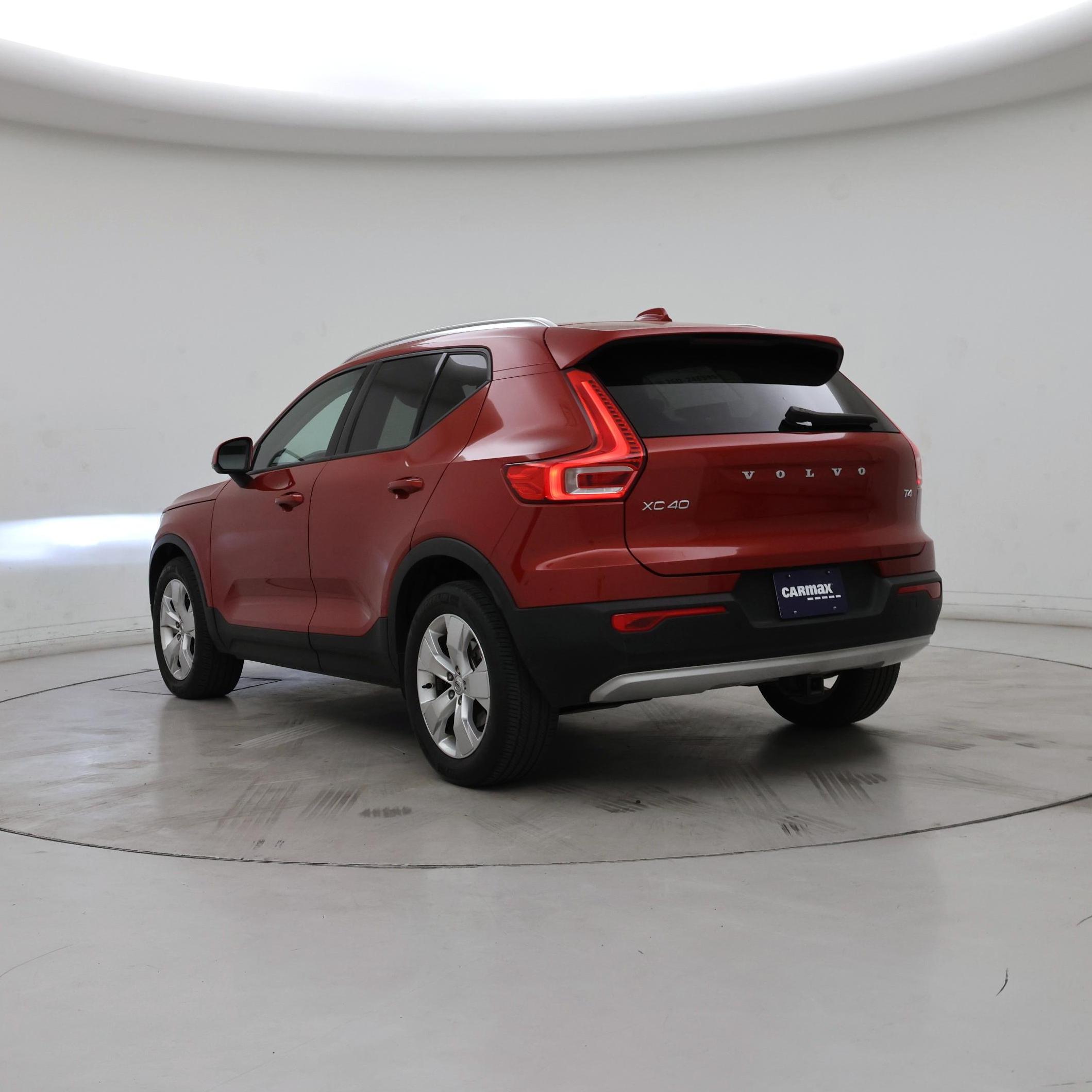 Thumbnail: 2020 Volvo XC40 - 2