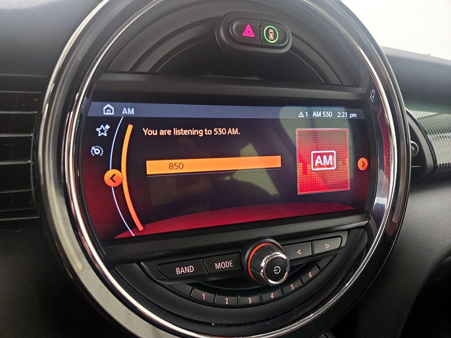 Thumbnail: 2019 MINI Cooper Hardtop - 16