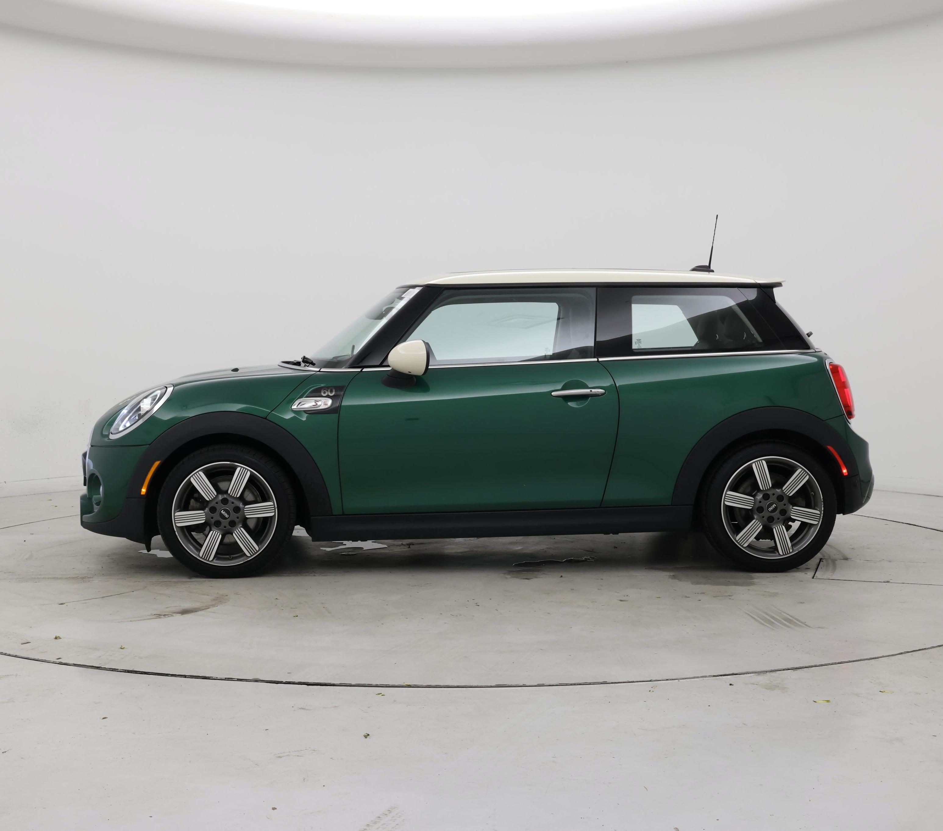 Thumbnail: 2019 MINI Cooper Hardtop - 3