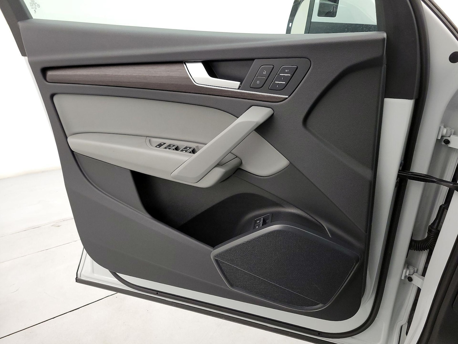 2024 Audi Q5 Premium - Photo 13