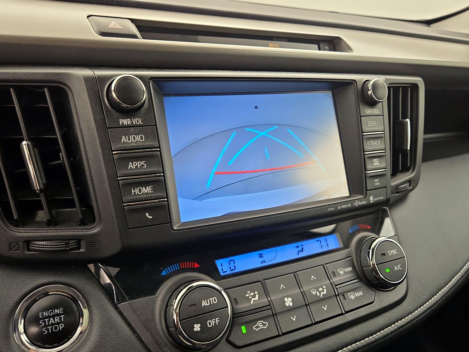 Thumbnail: 2016 Toyota RAV4 - 15