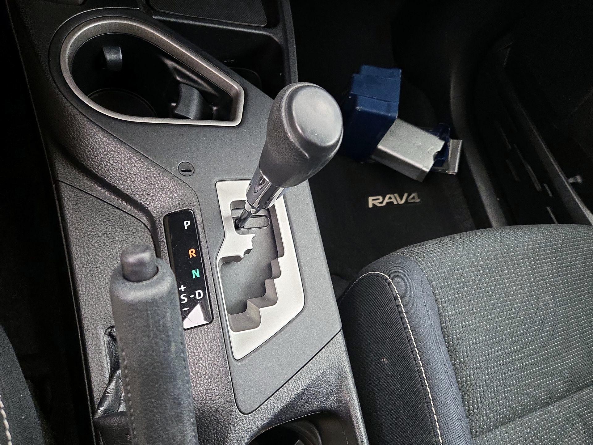 Thumbnail: 2016 Toyota RAV4 - 18