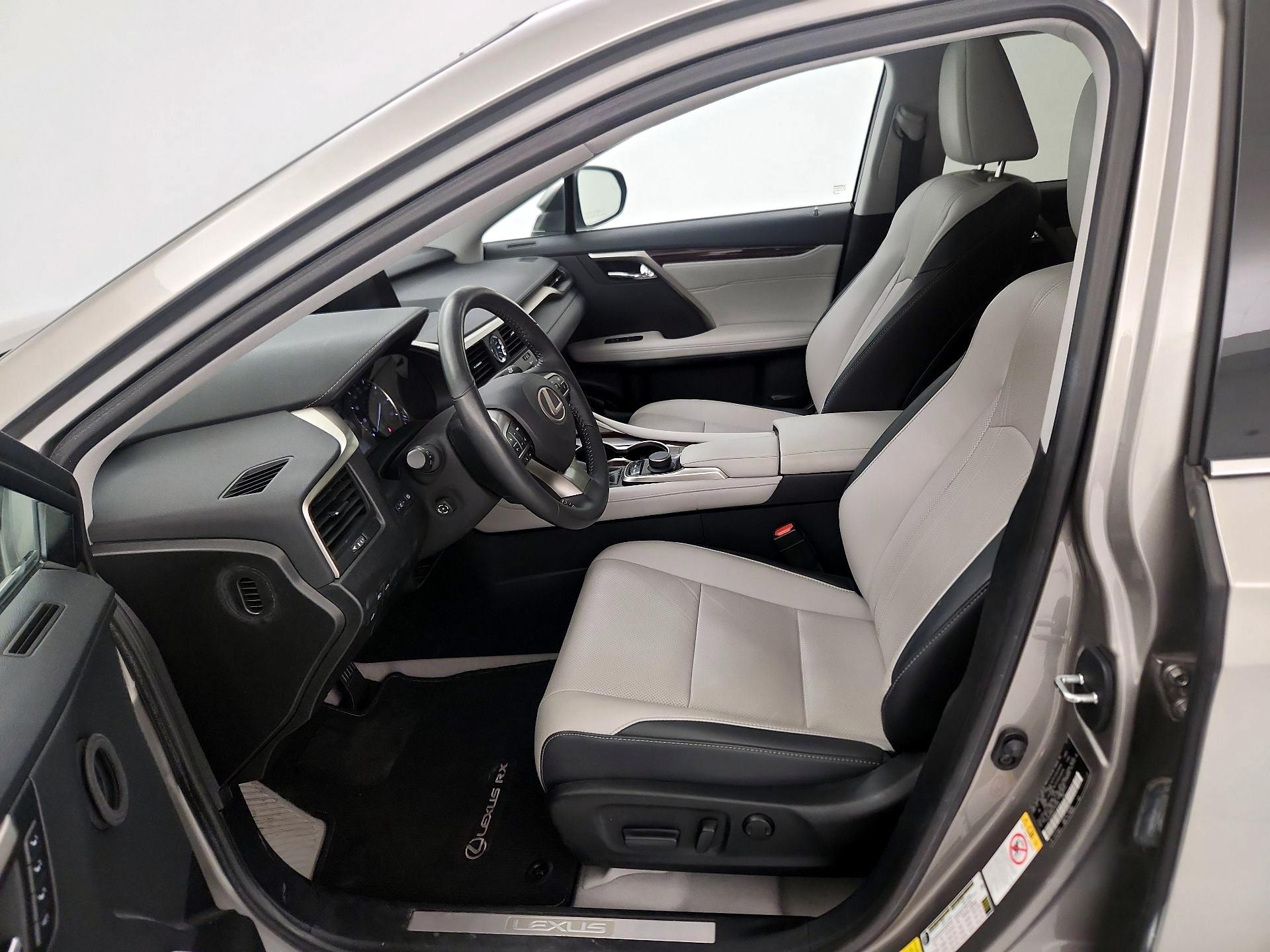 Thumbnail: 2018 Lexus RX - 11