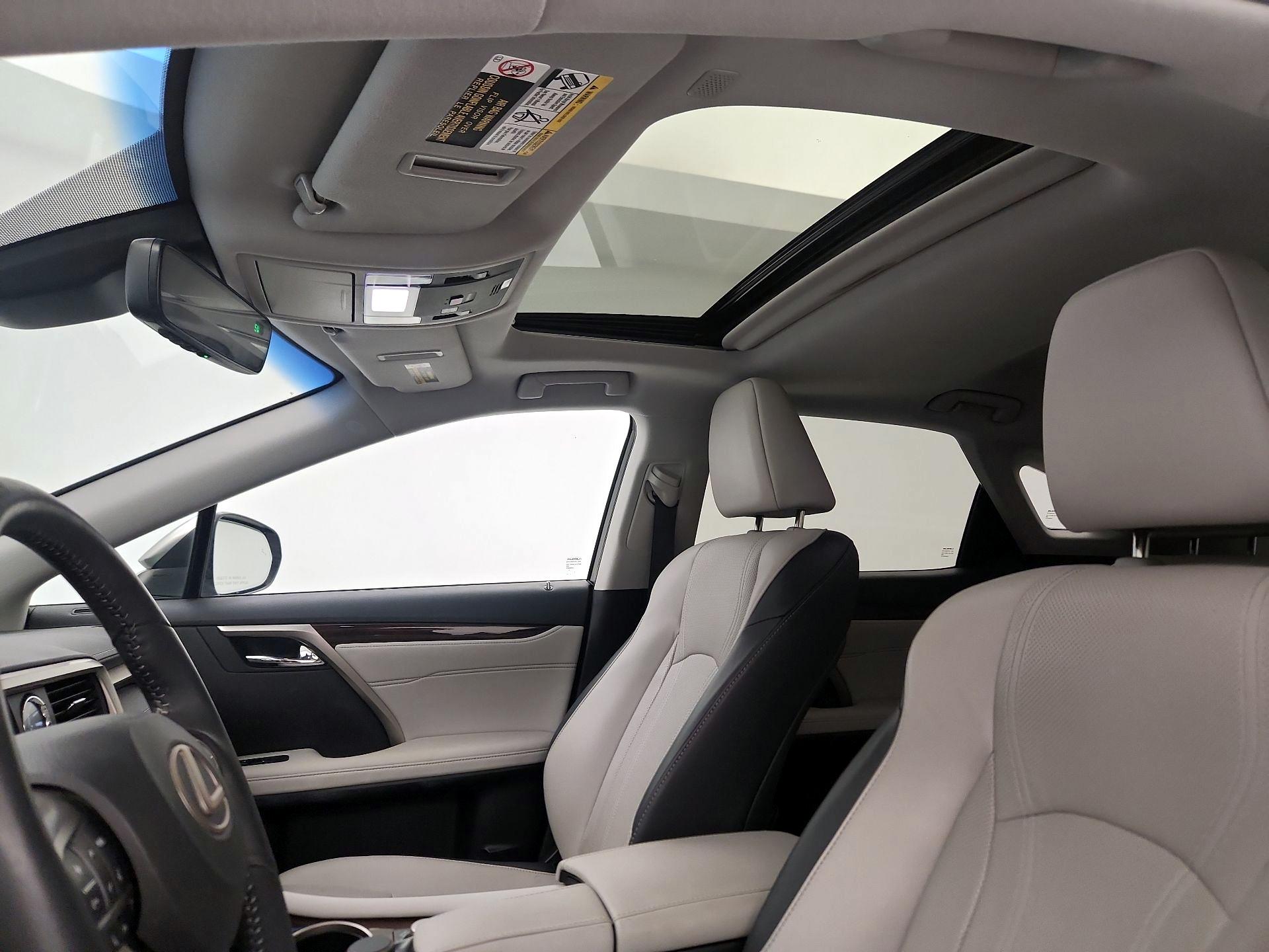 Thumbnail: 2018 Lexus RX - 19