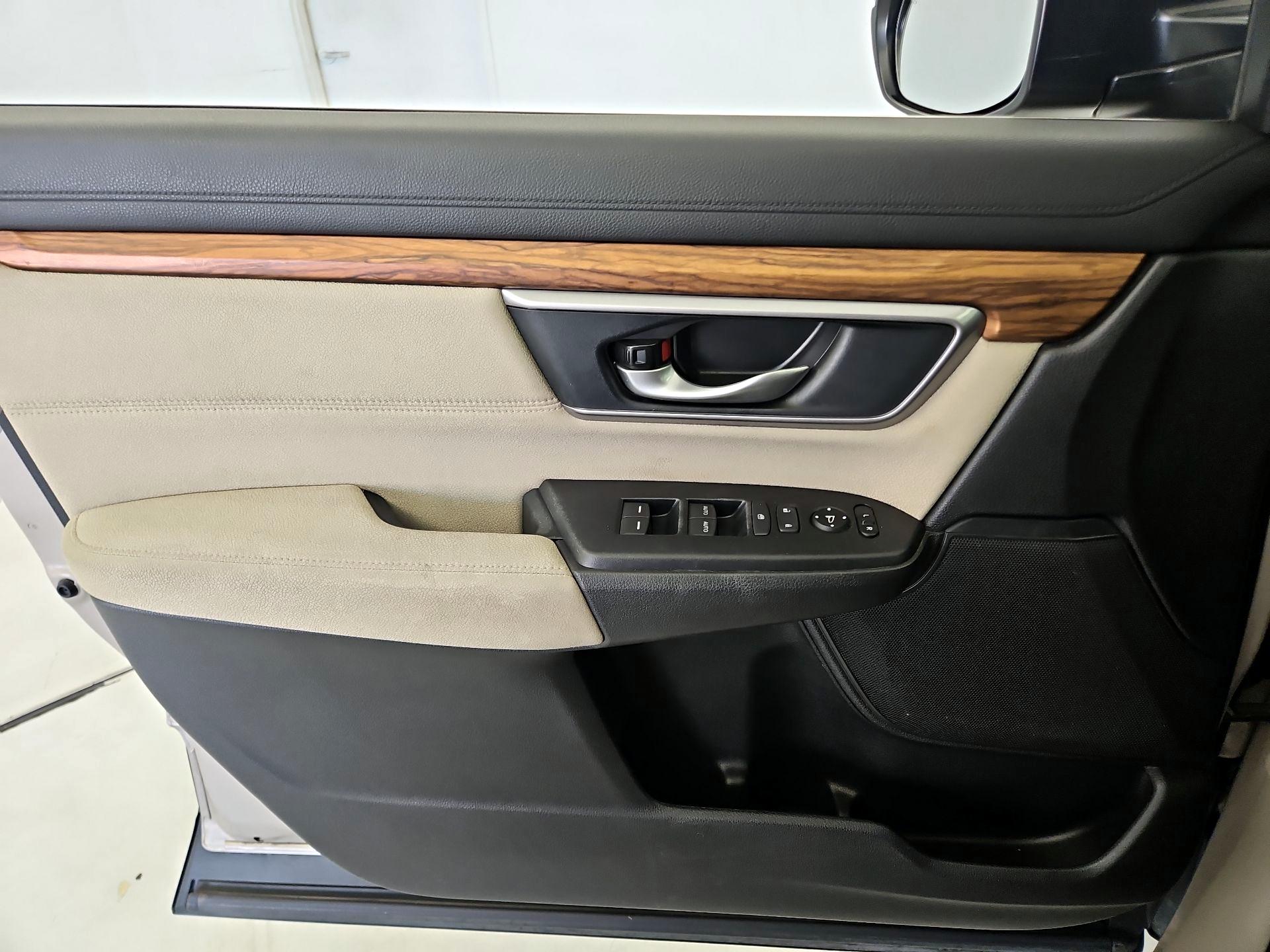 Thumbnail: 2018 Honda CR-V - 12
