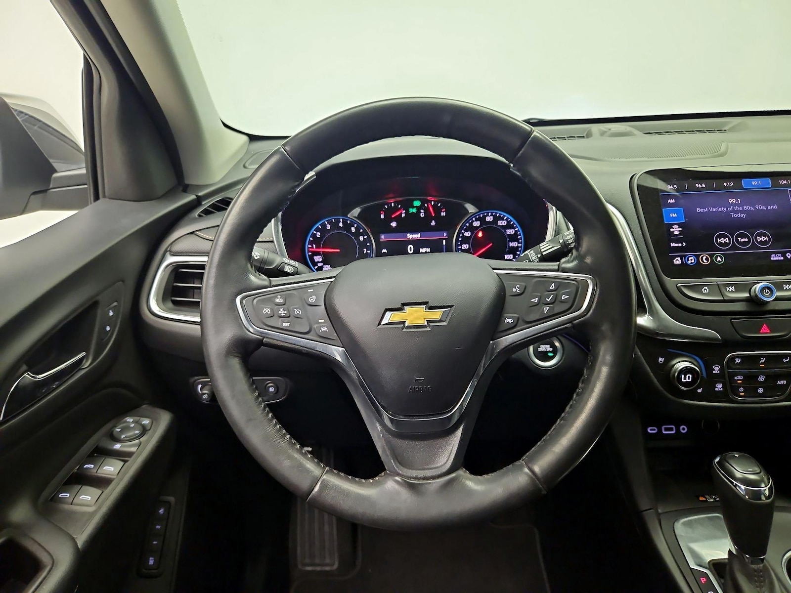 2019 Chevrolet Equinox Premier - Photo 11