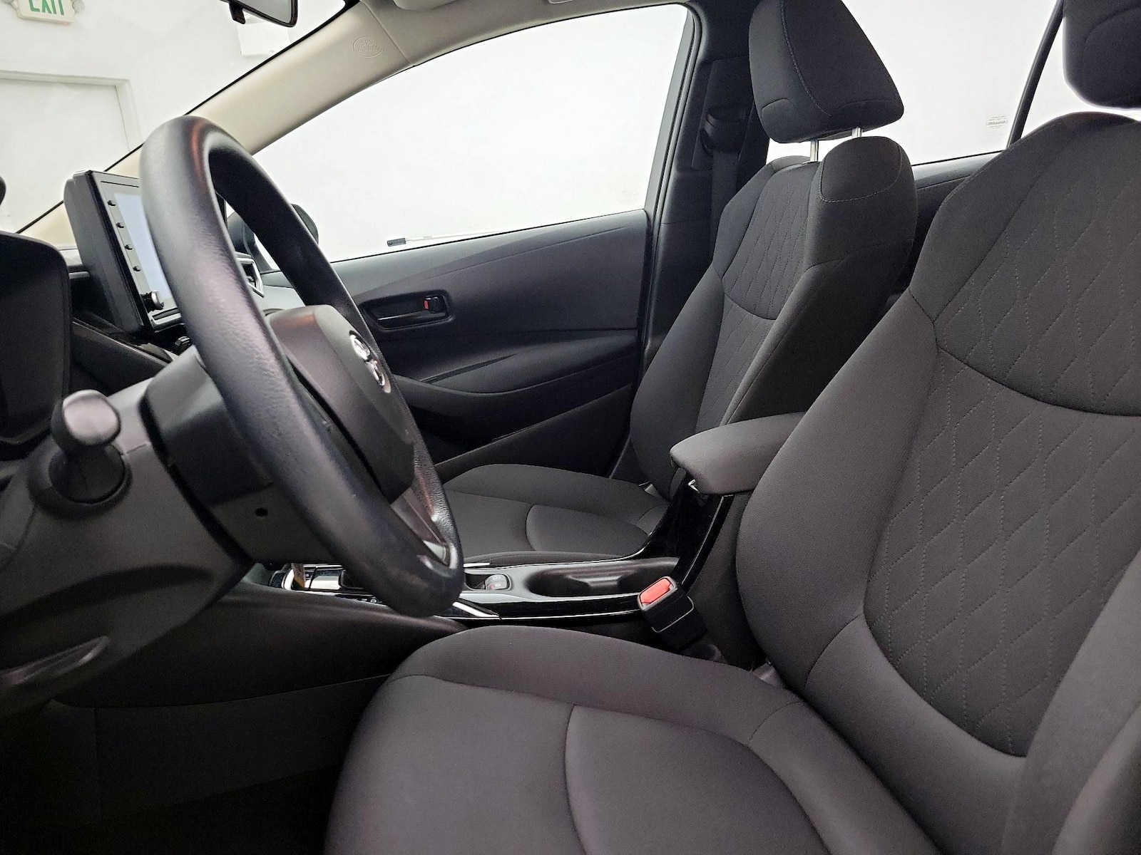 2022 Toyota Corolla LE - Photo 12