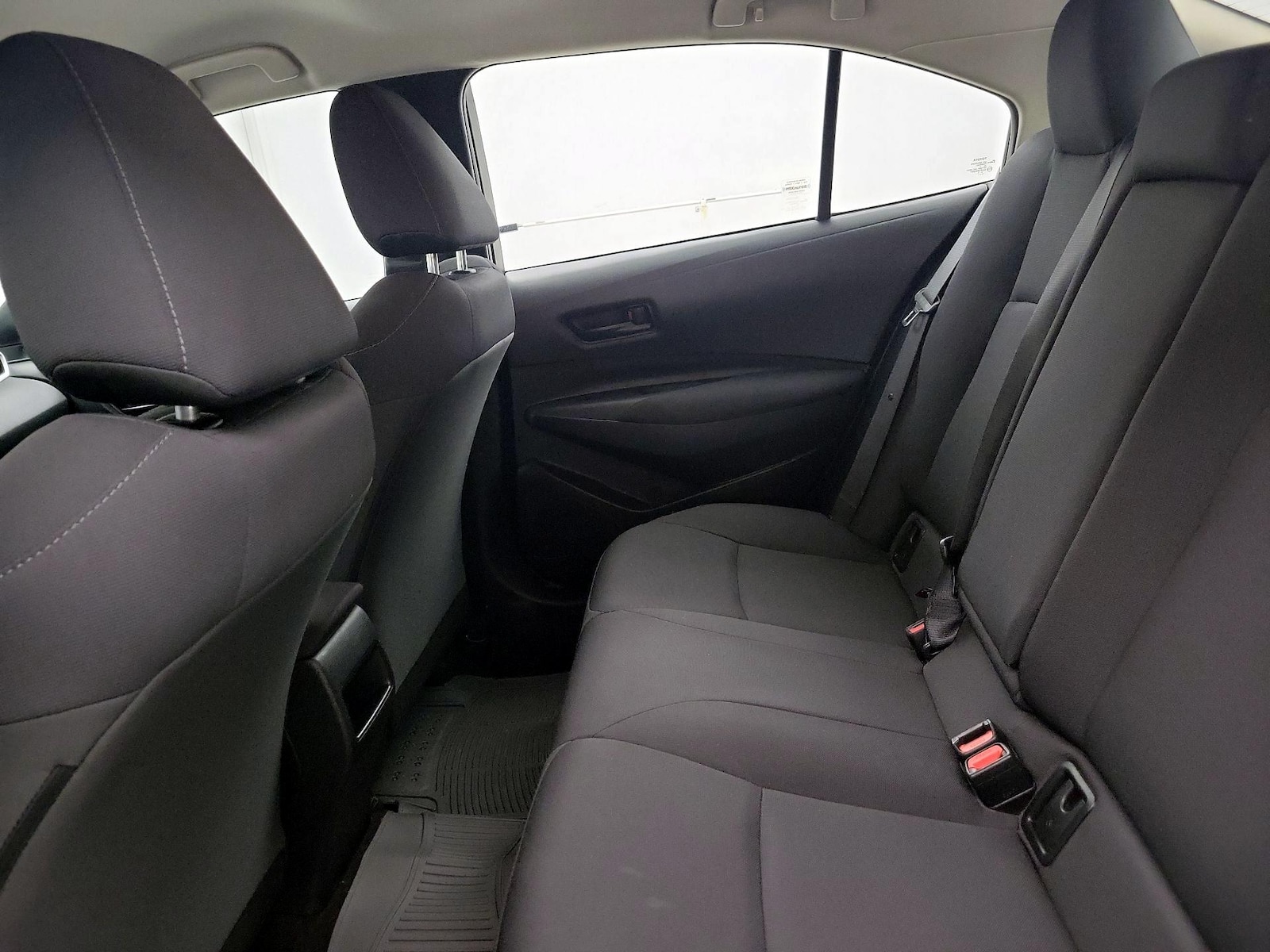 2022 Toyota Corolla LE - Photo 20