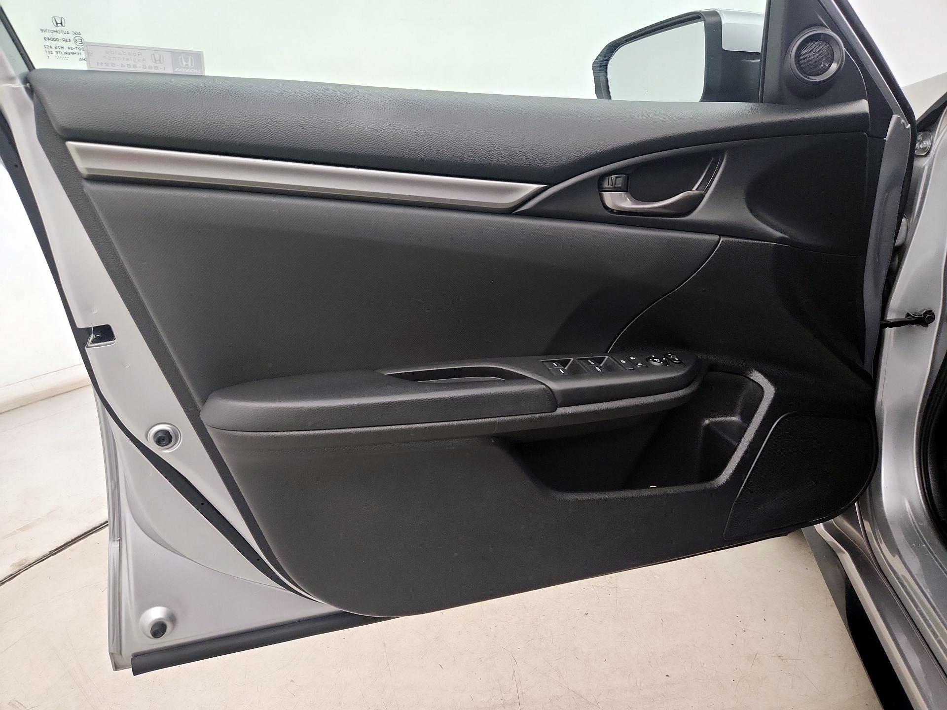 Thumbnail: 2021 Honda Civic - 10