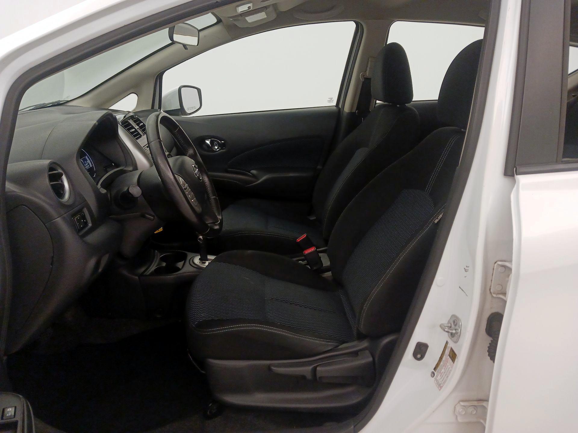 Thumbnail: 2016 Nissan Versa Note - 11