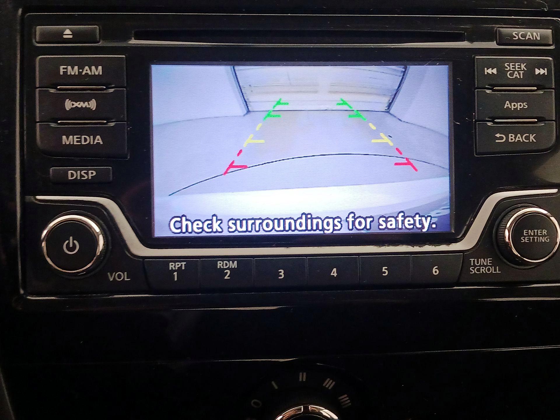 Thumbnail: 2016 Nissan Versa Note - 14