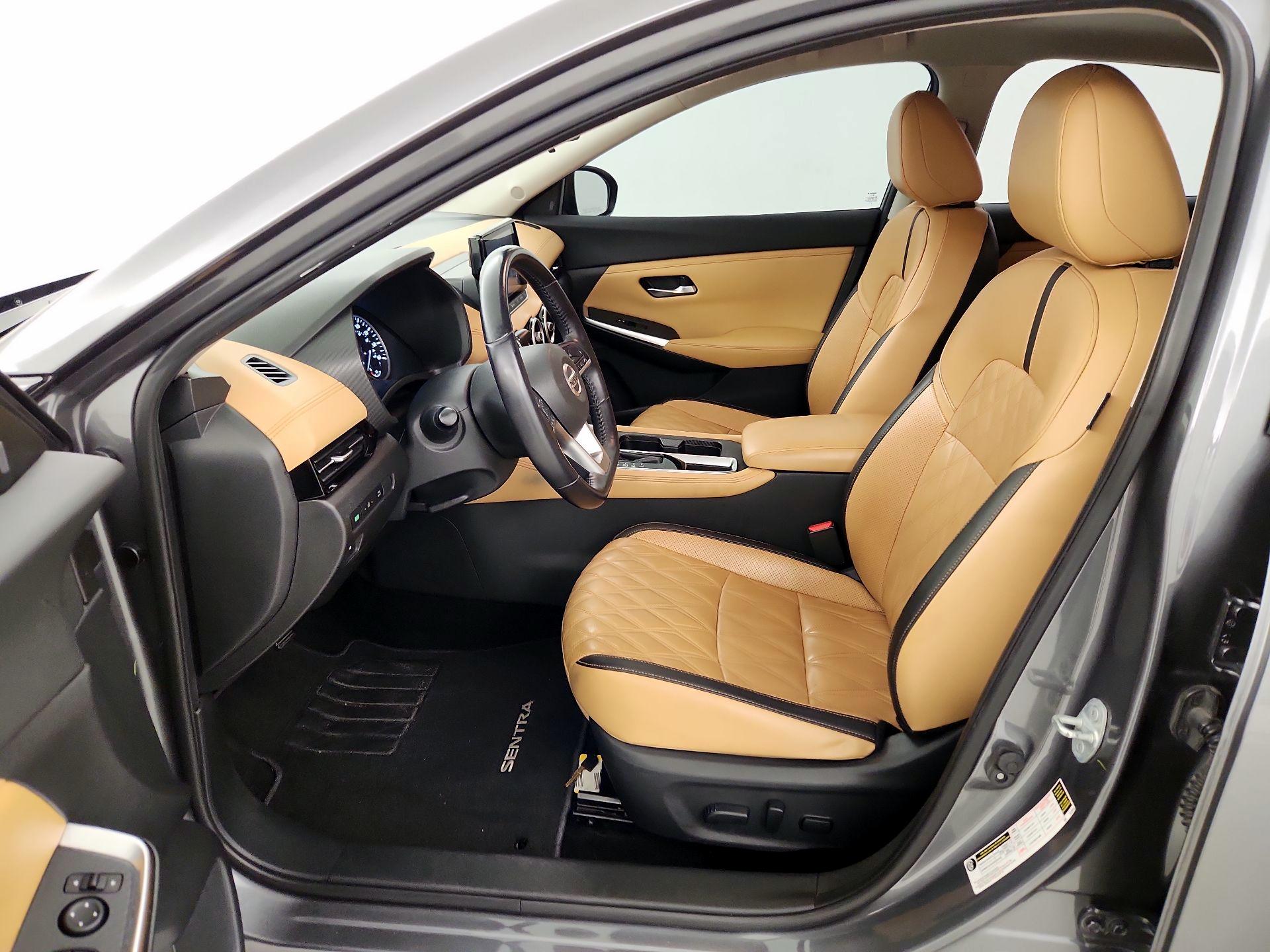 Thumbnail: 2020 Nissan Sentra - 11