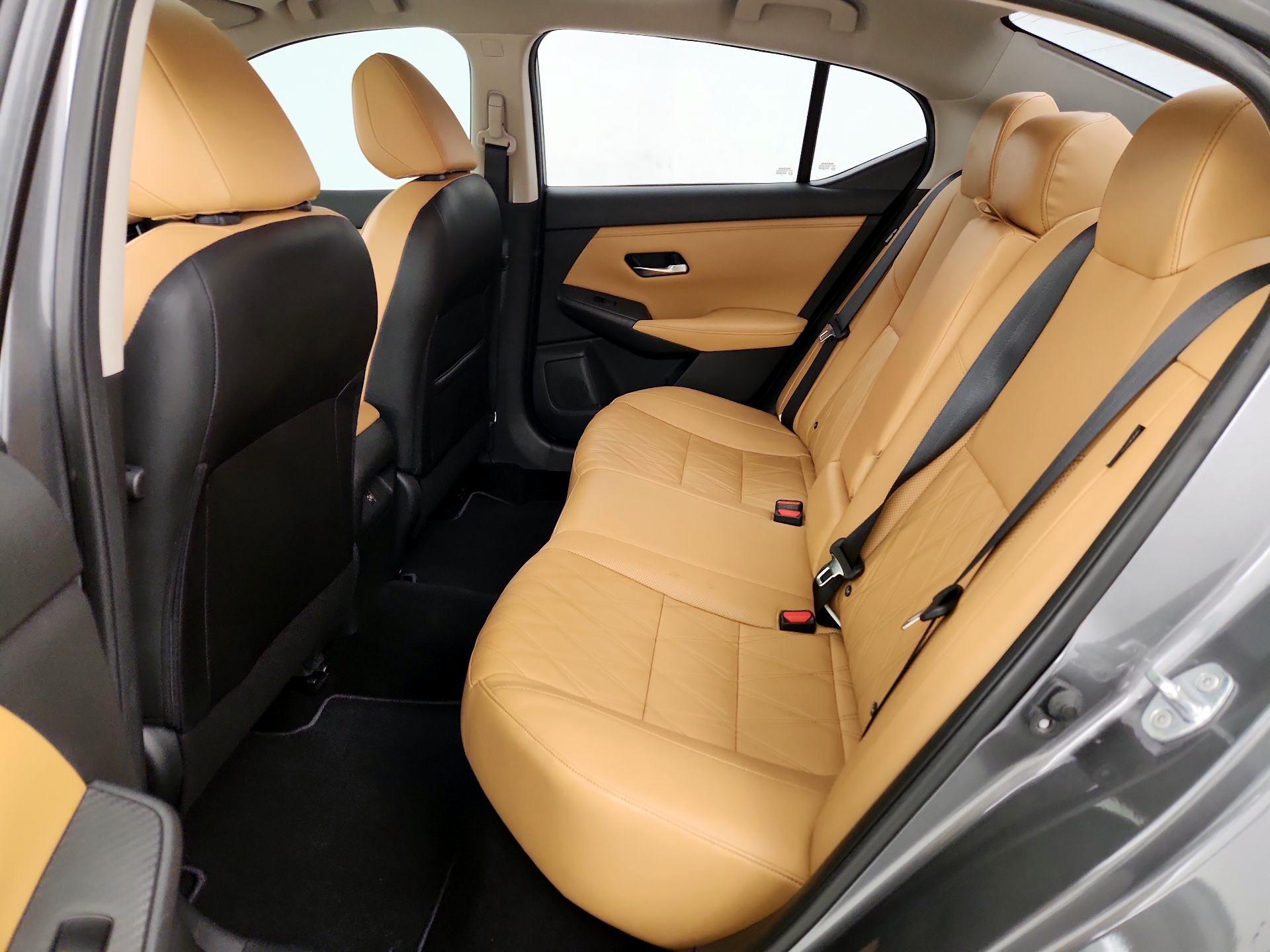 Thumbnail: 2020 Nissan Sentra - 20