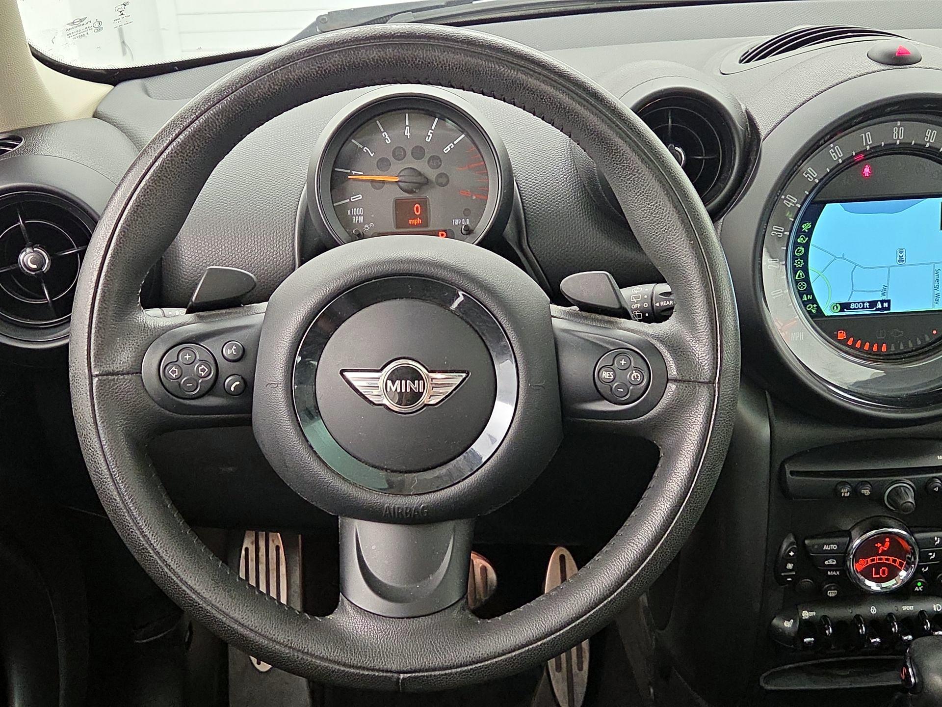 Thumbnail: 2016 MINI Cooper Countryman - 10