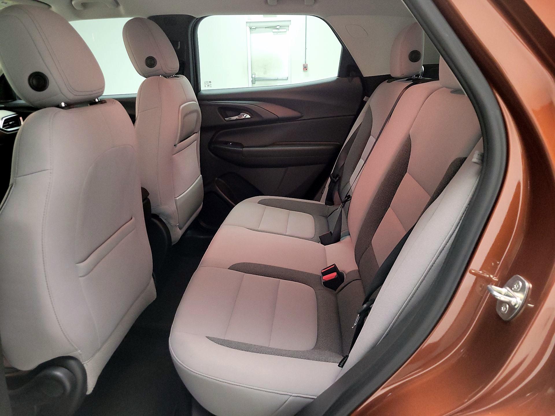 Thumbnail: 2021 Chevrolet TrailBlazer - 18
