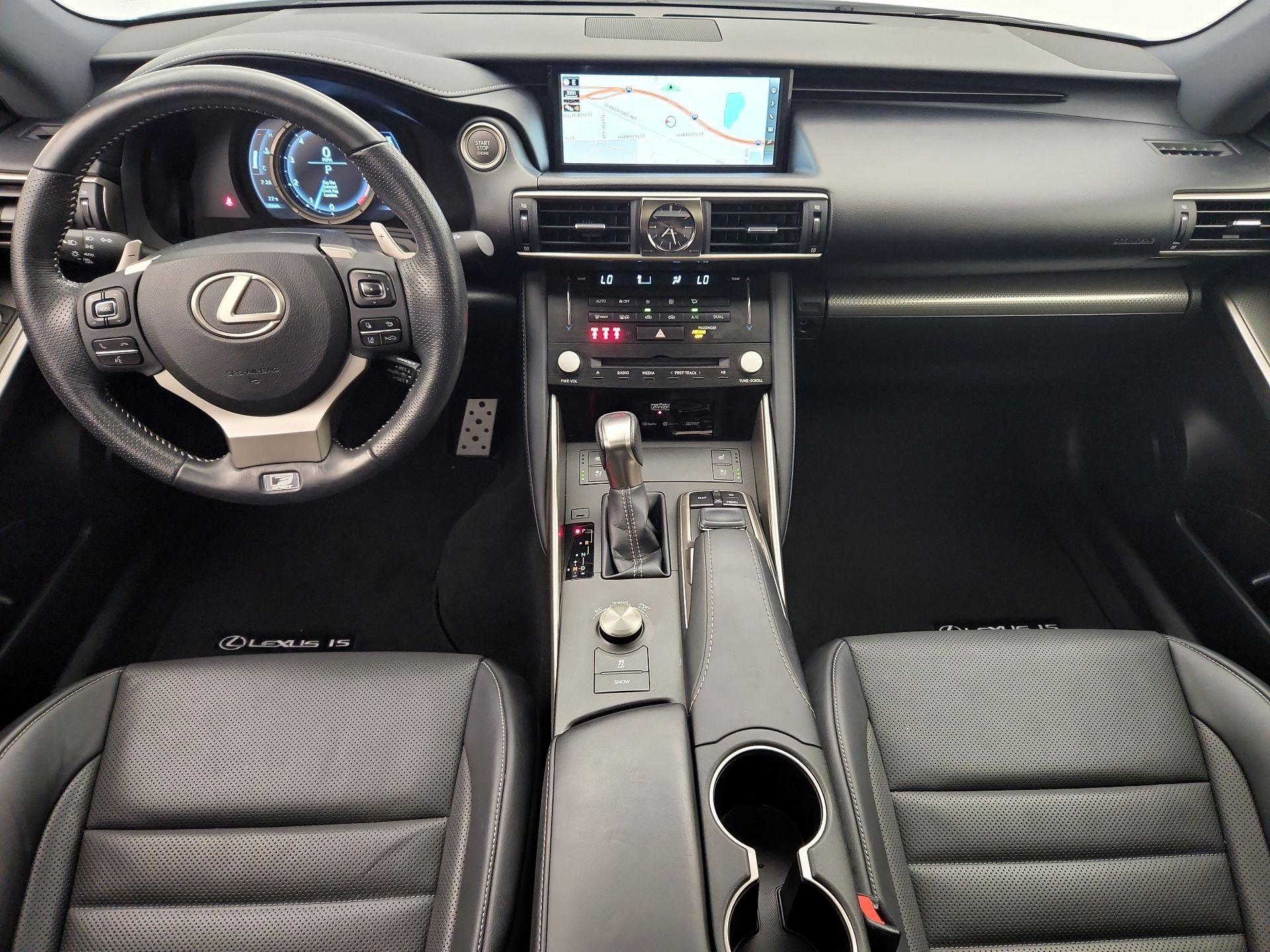 Thumbnail: 2018 Lexus IS - 9