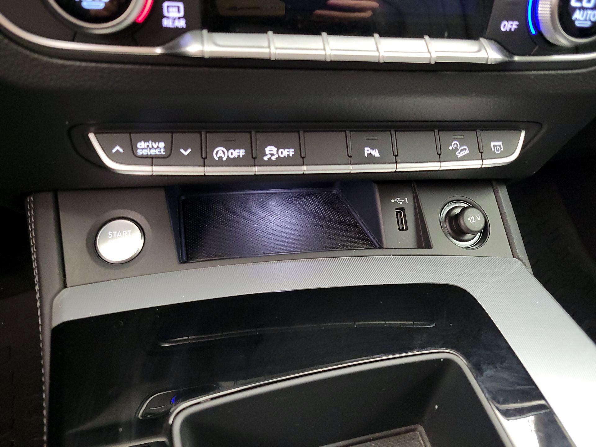 Thumbnail: 2021 Audi Q5 - 19