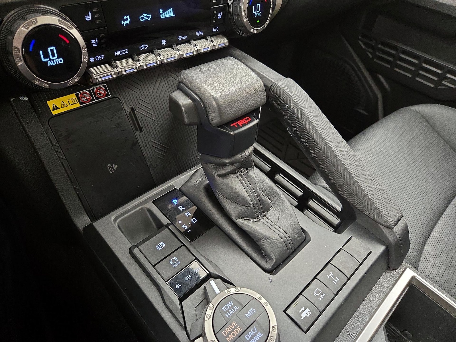 2024 Toyota Tacoma TRD Off Road - Photo 18